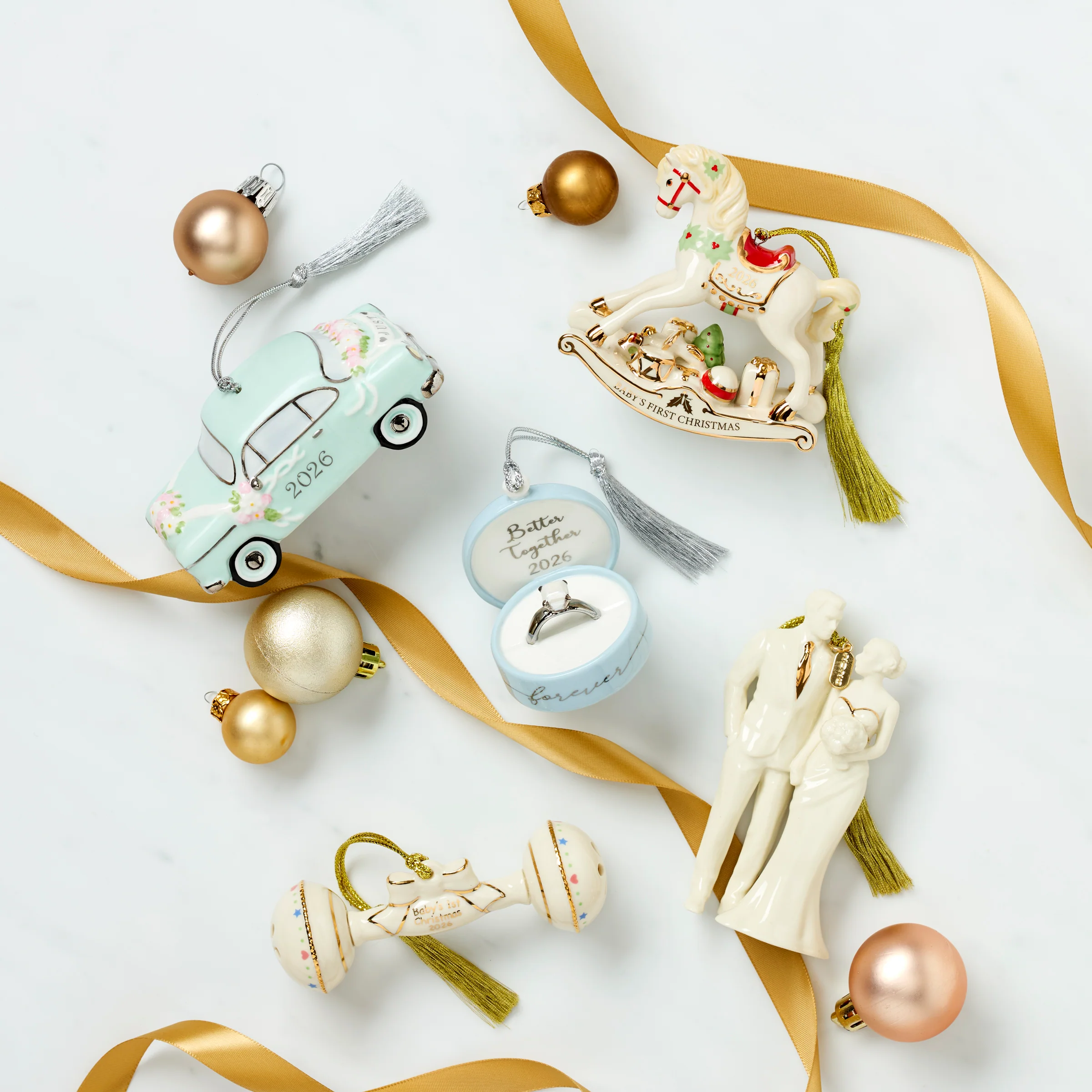 2026 Just Married Vintage Car Ornament - Image 3