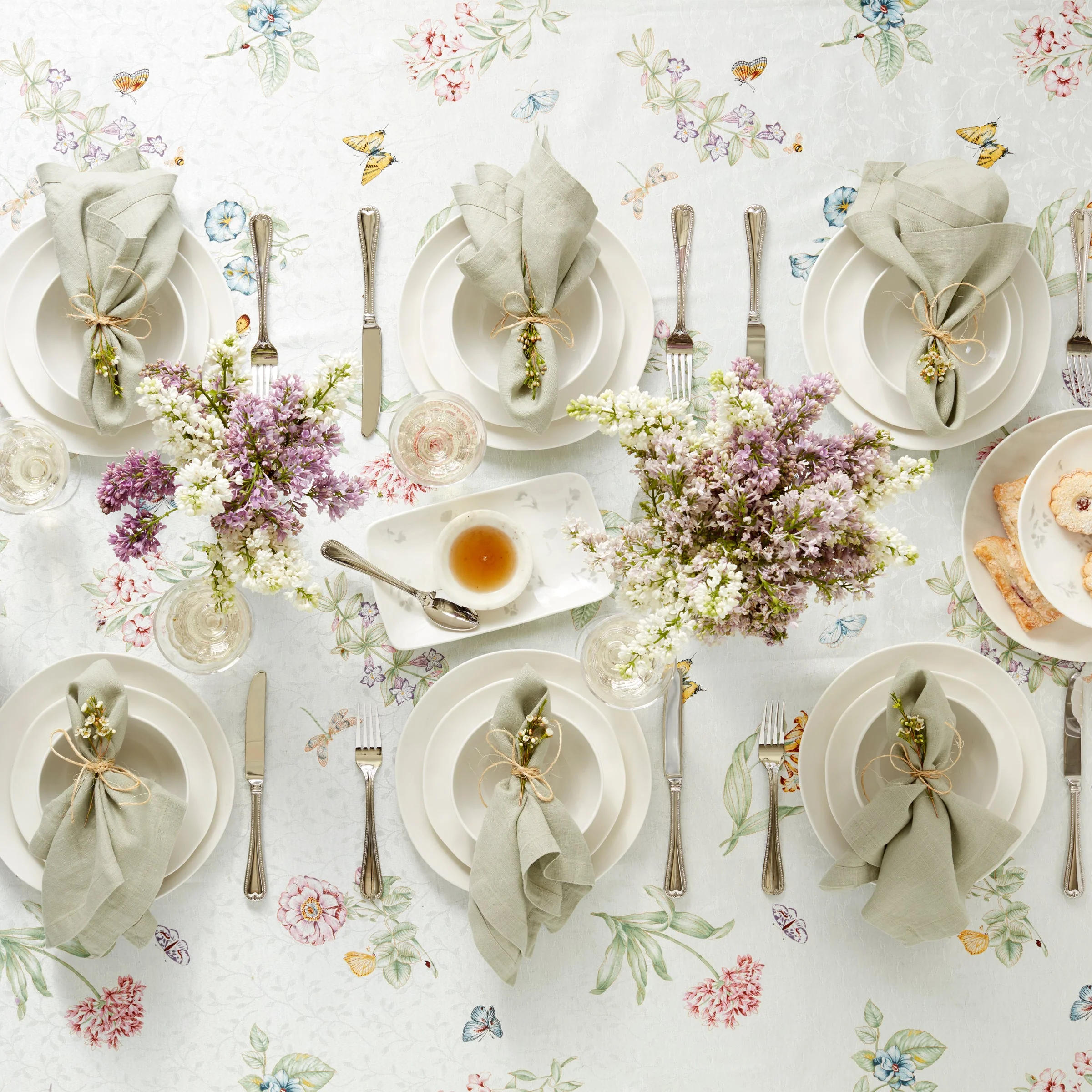 Bay Colors White Dinner Plates, Set of 4 - Image 3