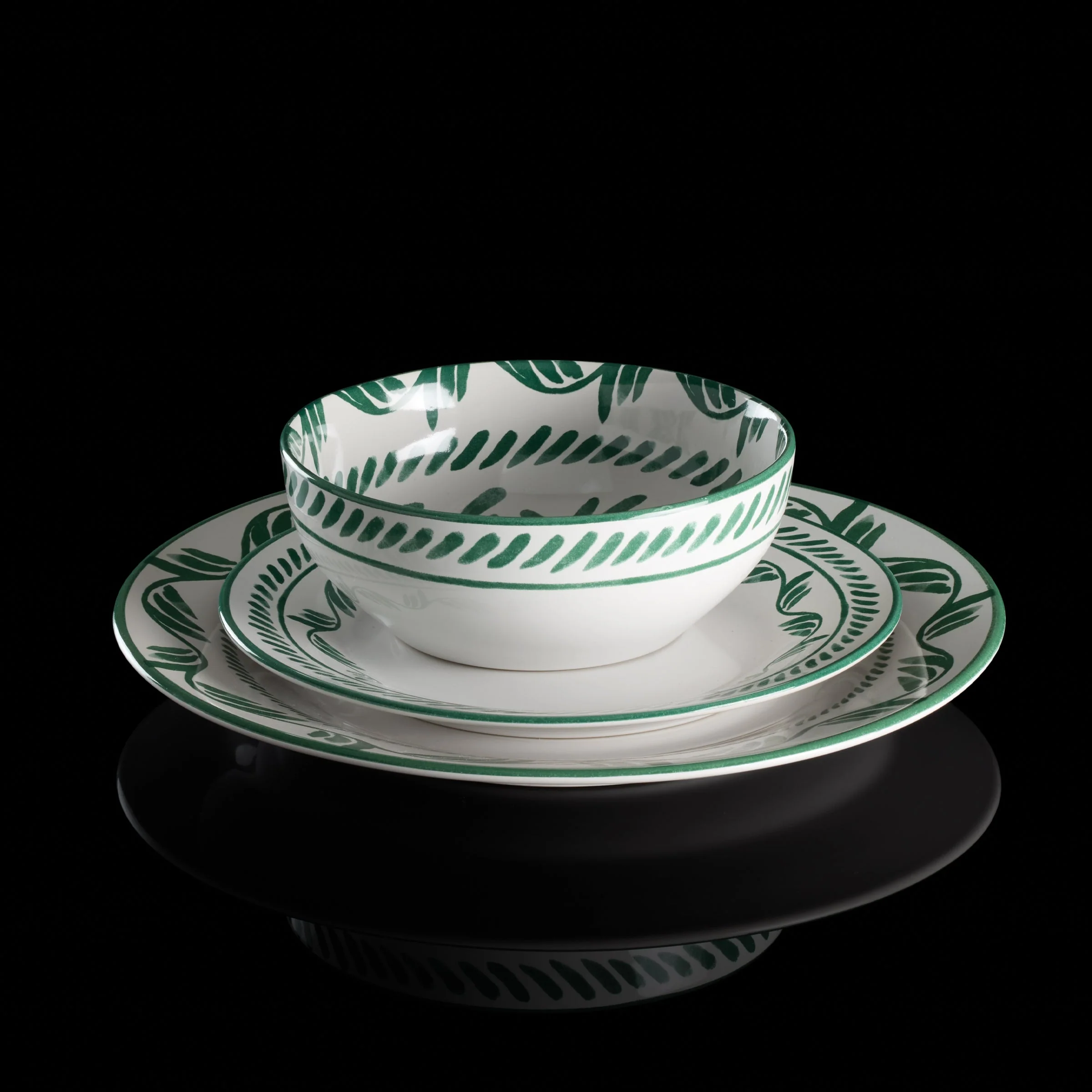 Solear Green 12-Piece Dinnerware Set - Image 5