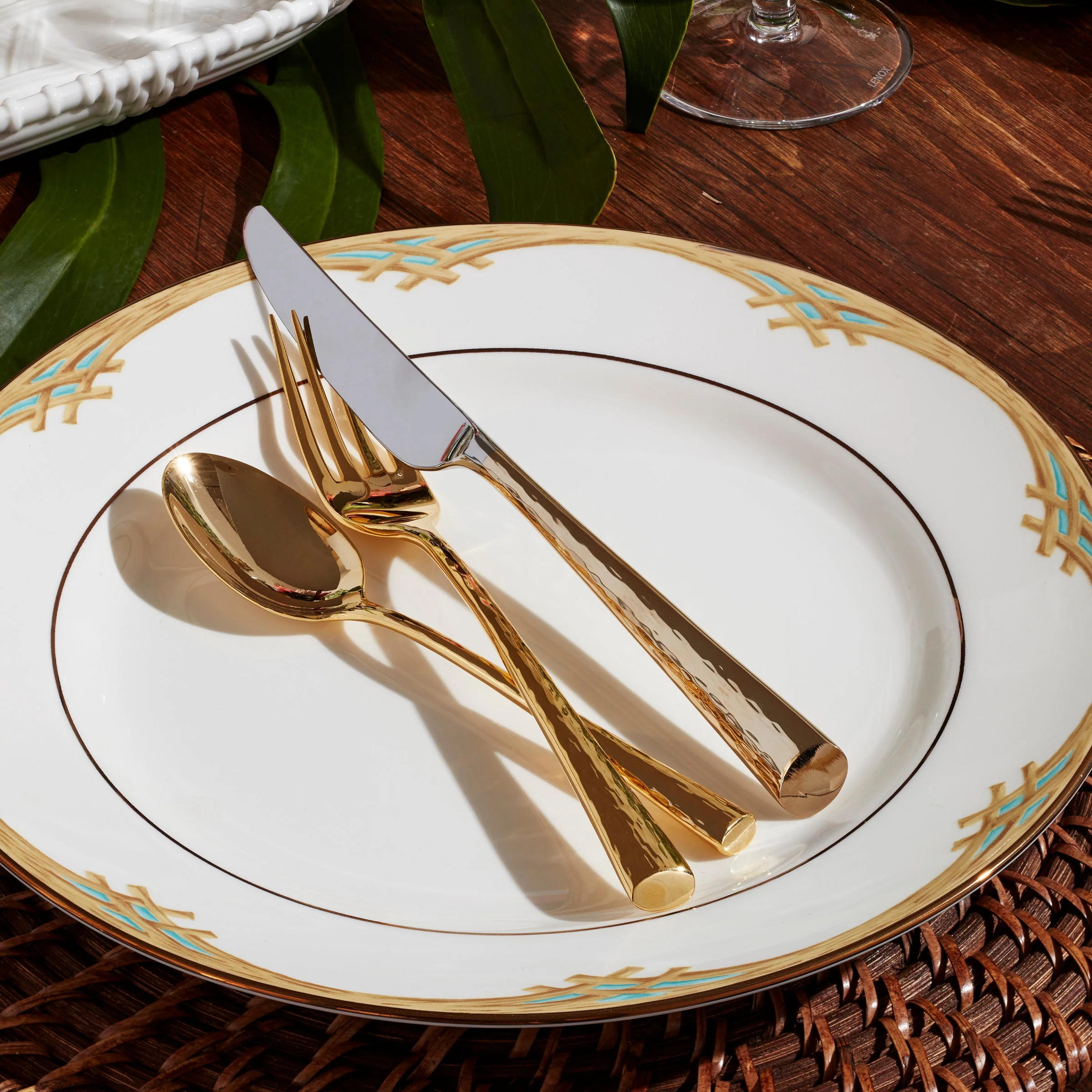 British Colonial Bamboo Dinner Plate - Image 8