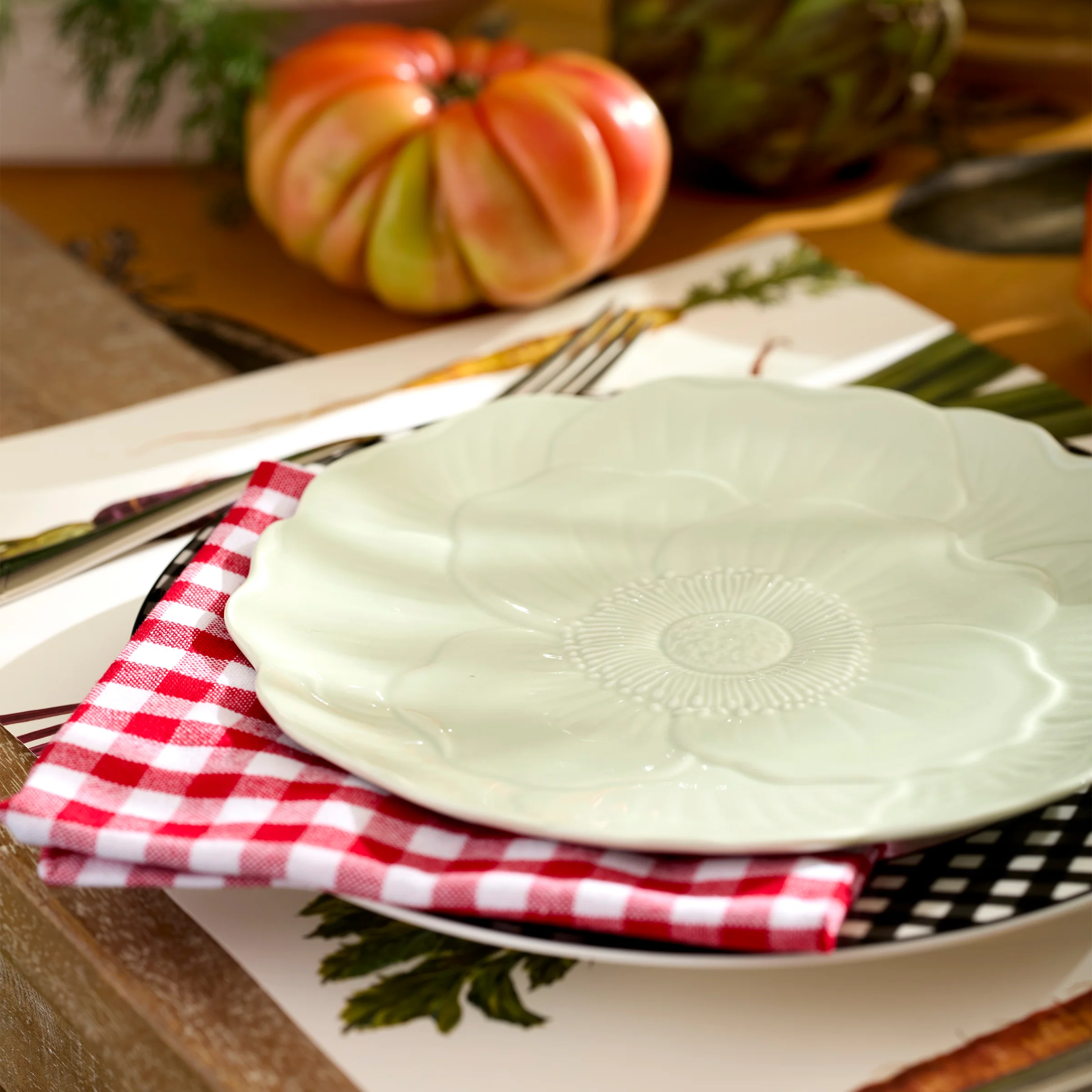 Butterfly Meadow Floral Green Accent Plates, Set of 4 - Image 2