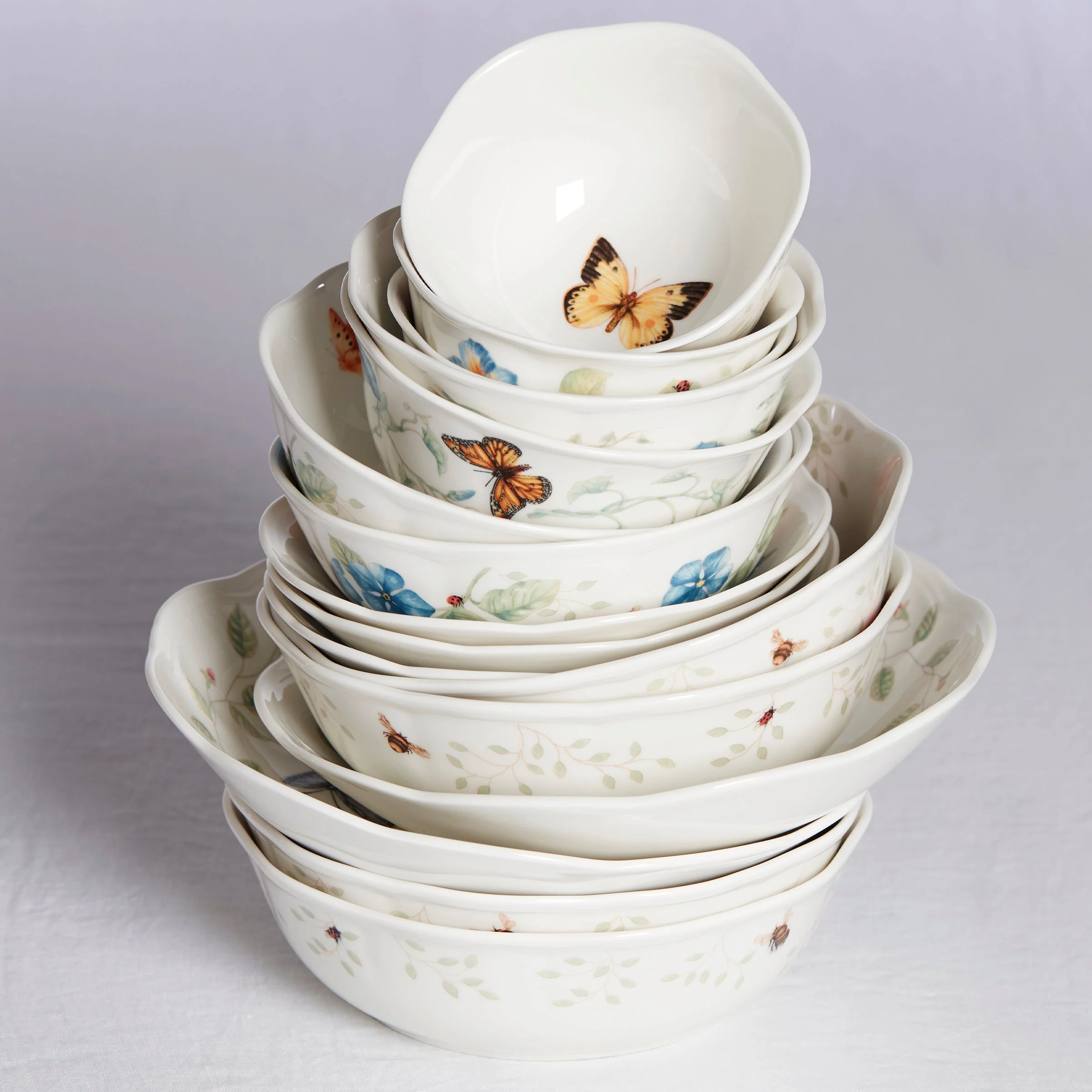 Butterfly Meadow Fruit Bowl - Image 4