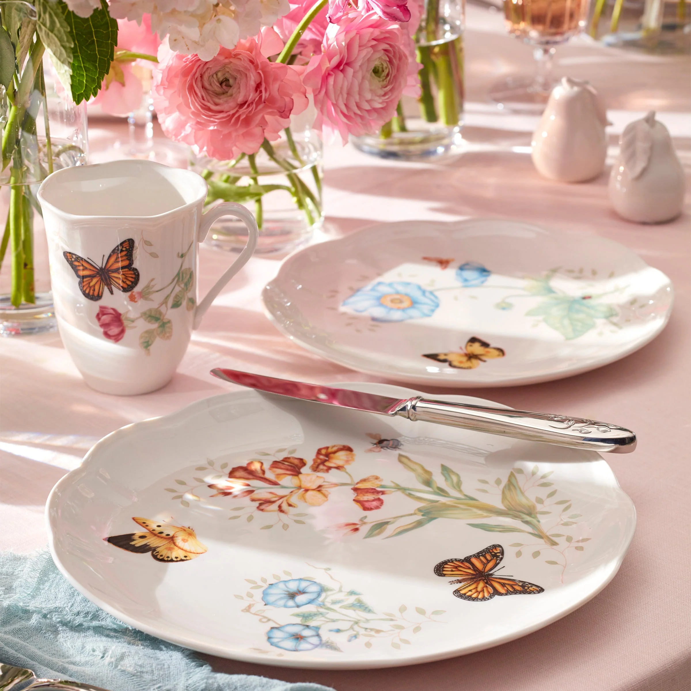 Butterfly Meadow Monarch Dinner Plate - Image 2