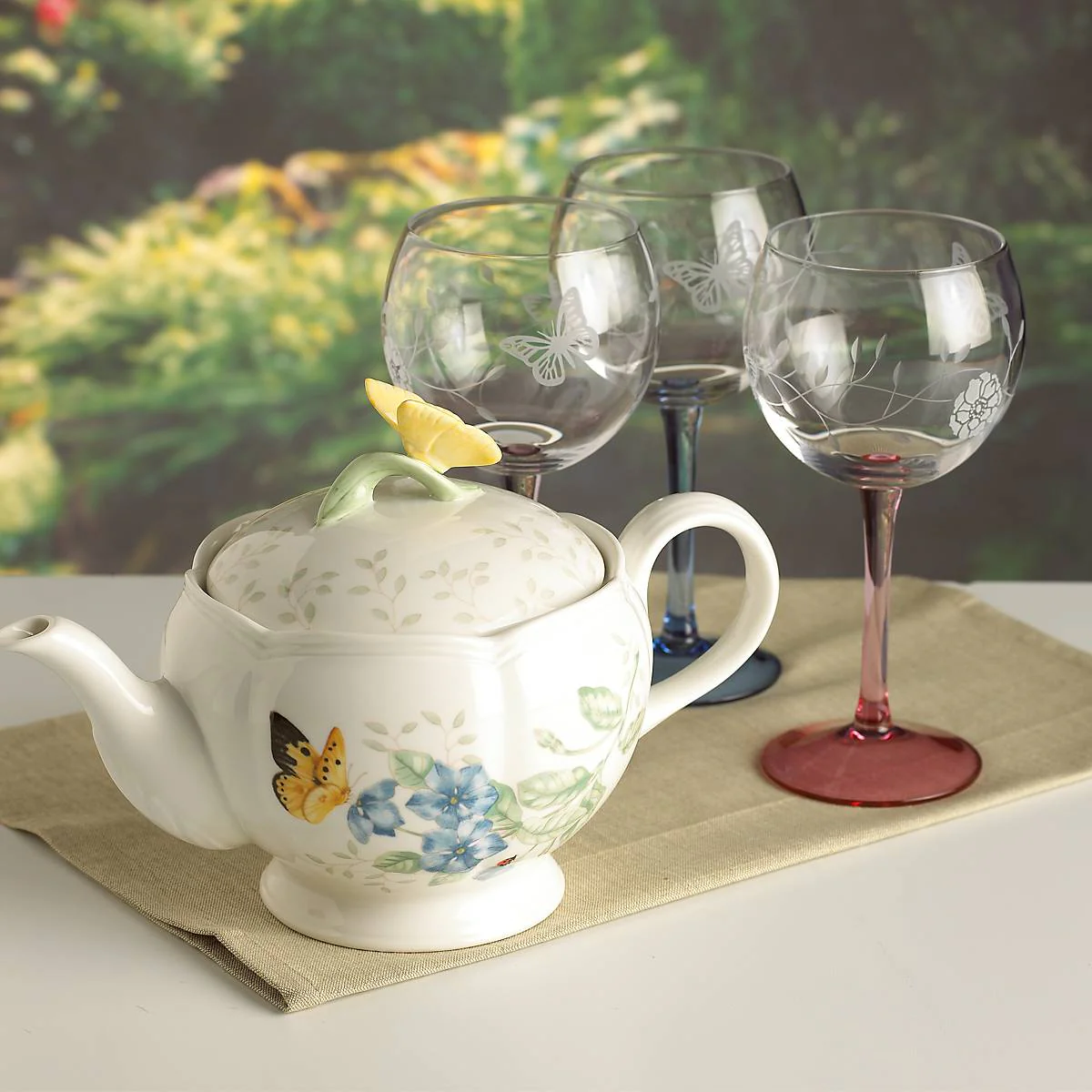 Butterfly Meadow Teapot - Image 7