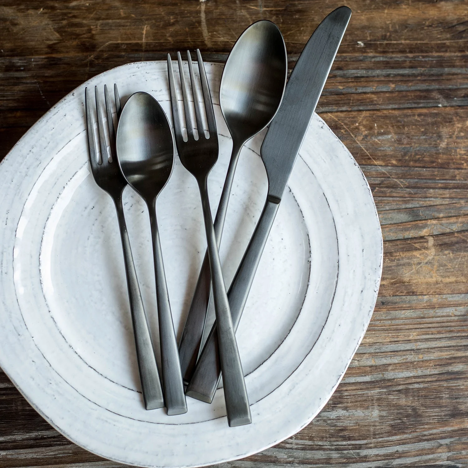 Marlise Black Satin 20-Piece Flatware Set - Image 2