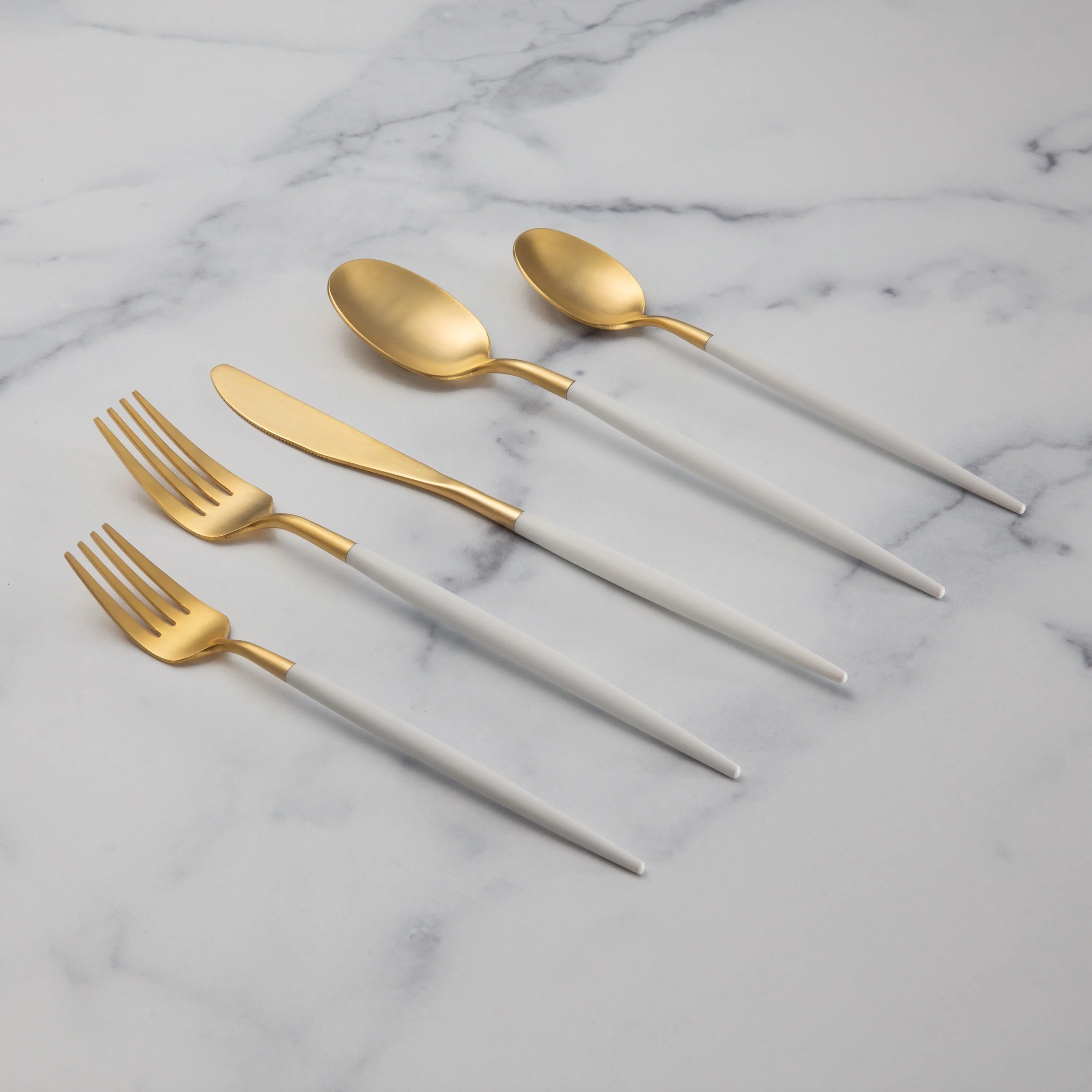 Mazzy Gold Satin White Pom Handle 20-Piece Flatware Set - Image 5