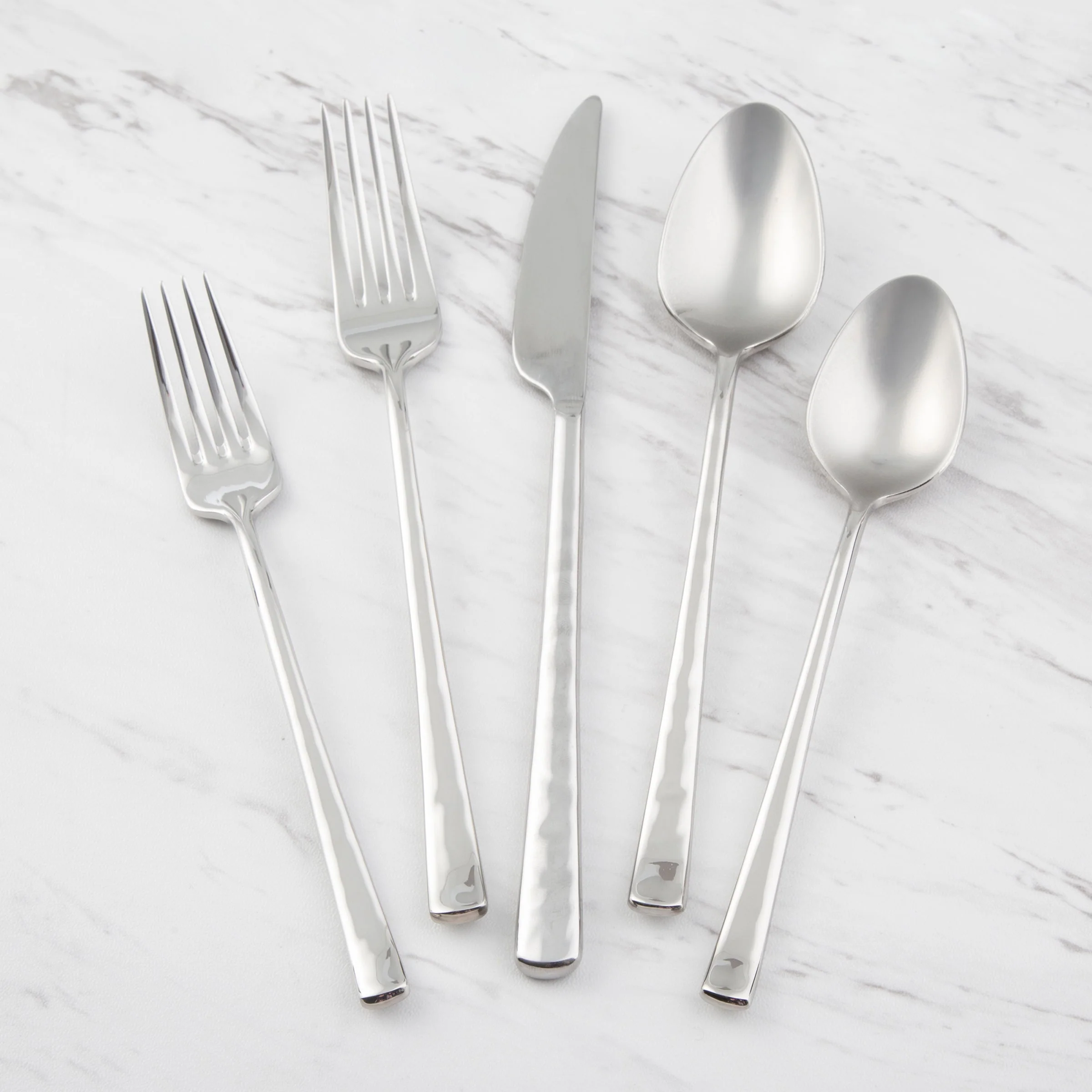 Almada 20-Piece Flatware Set - Image 3