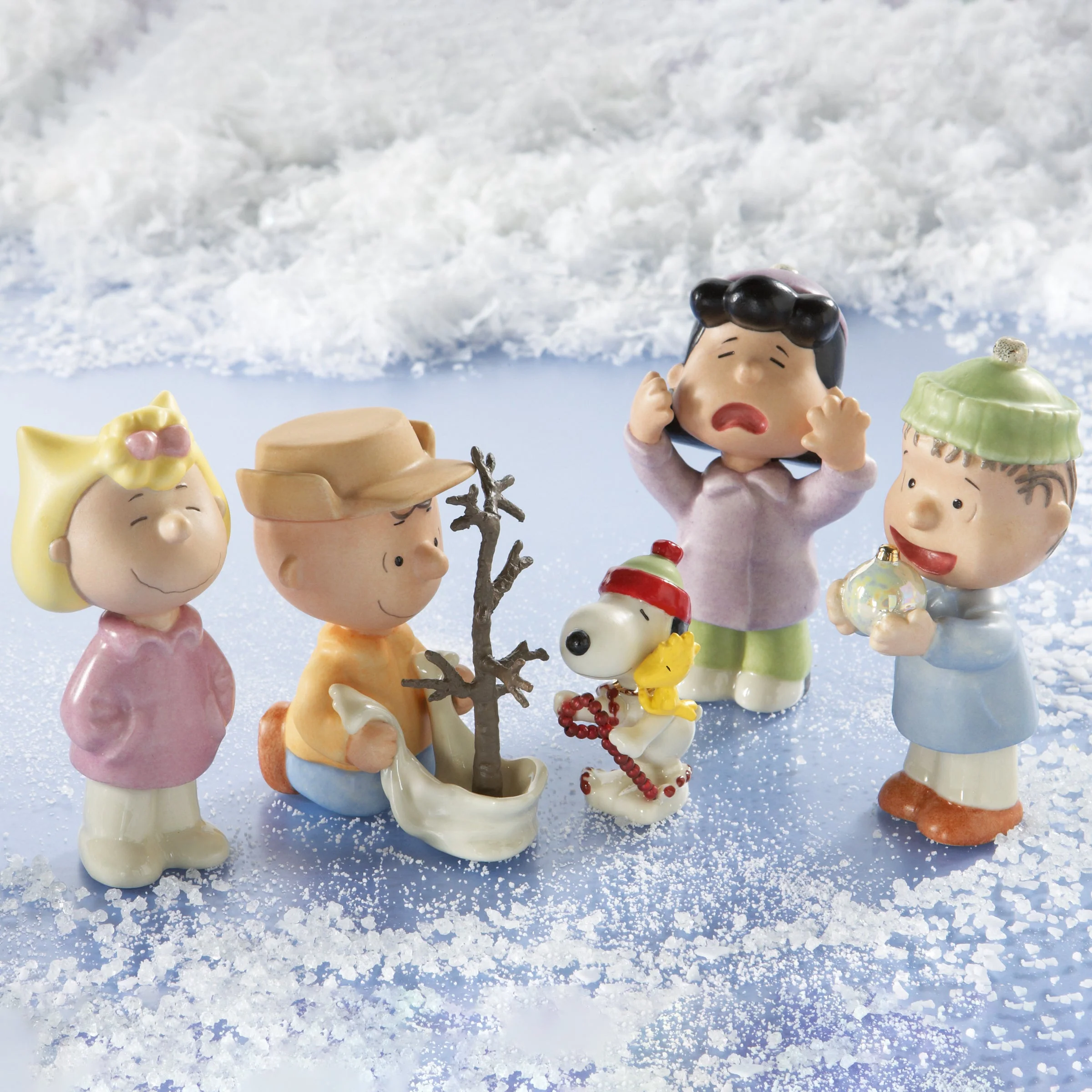 Peanuts "A Charlie Brown Christmas" 5-Piece Figurine Set - Image 4