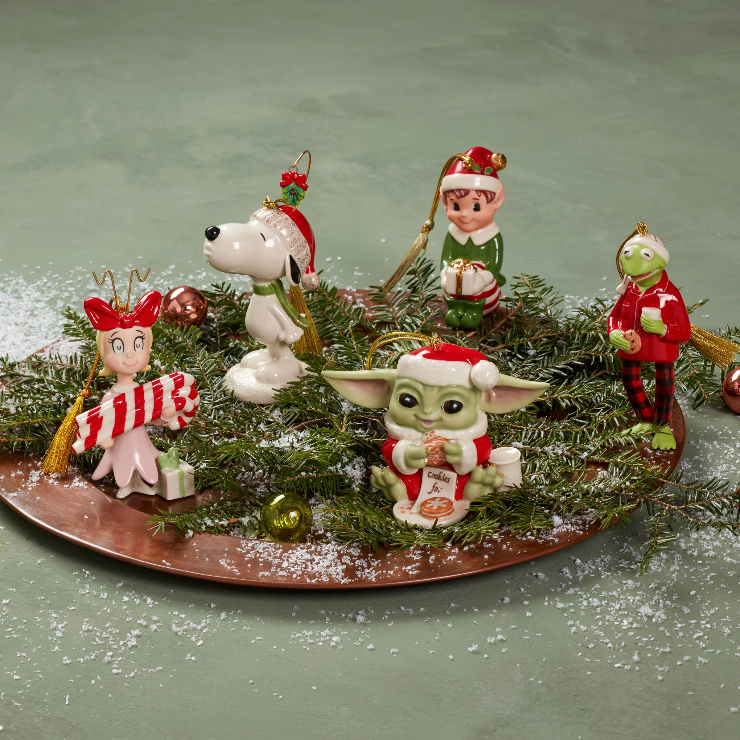 Cindy Lou Who Ornament - Image 8