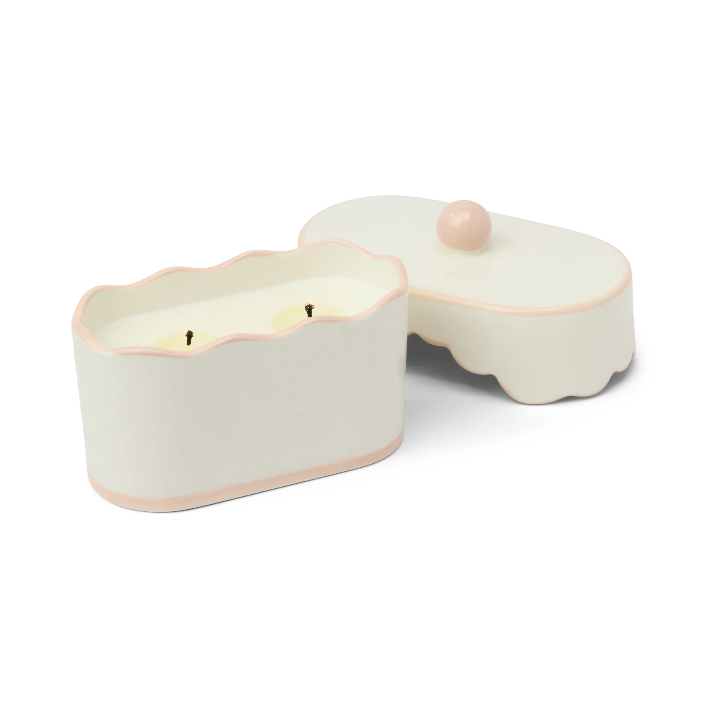 Cherie Yuzu Woods 5.5oz Candle - Image 2
