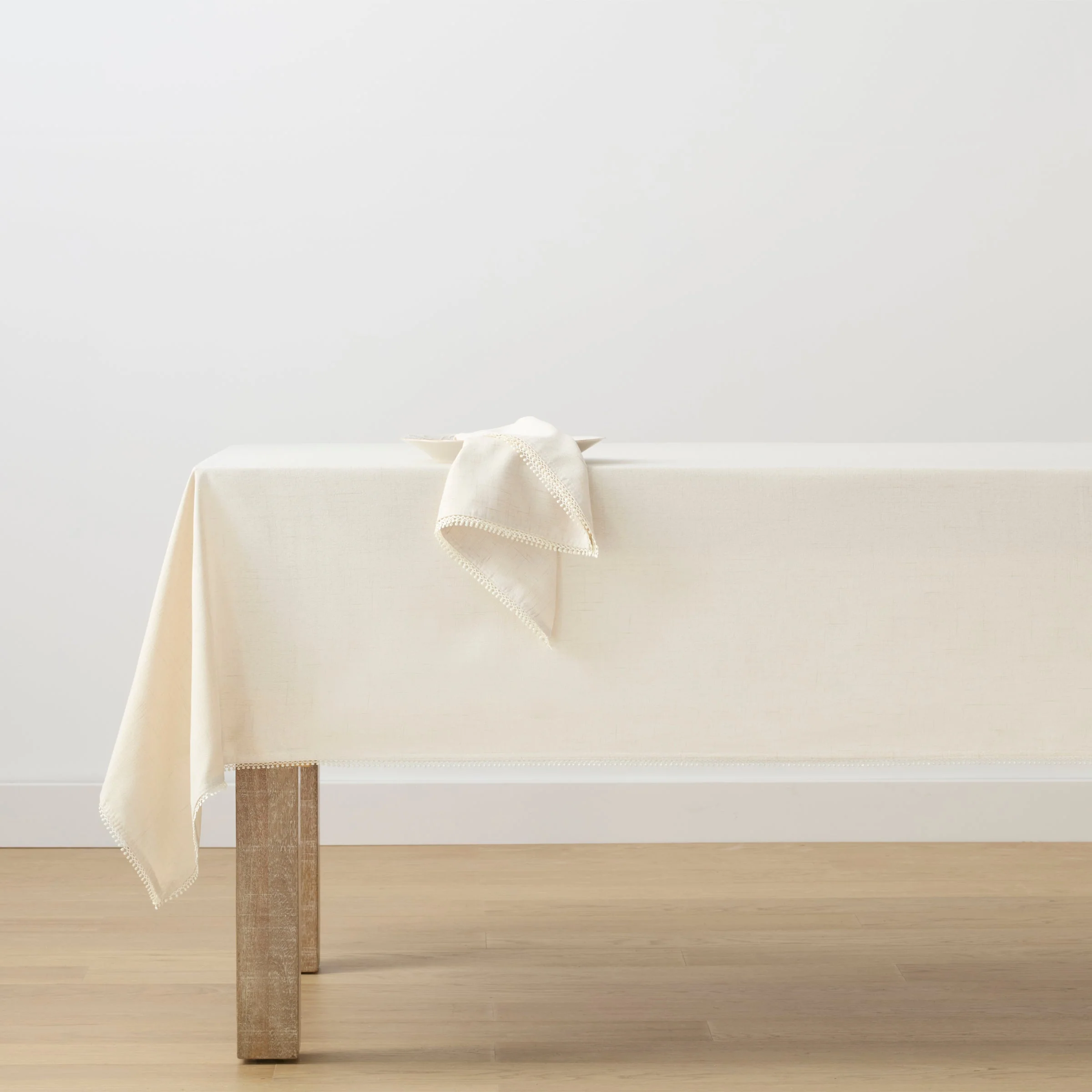 French Perle Natural 60x84 Tablecloth - Image 2