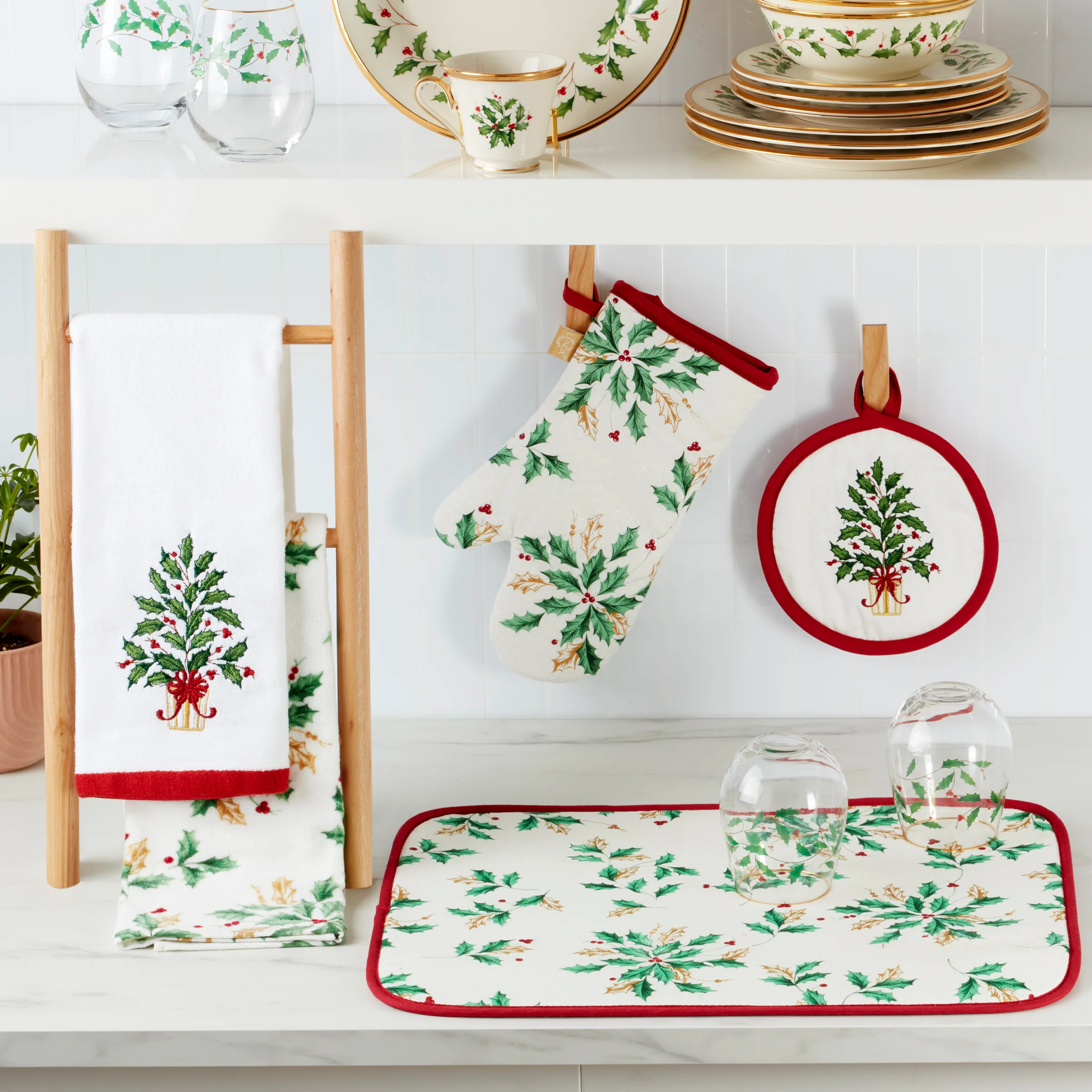 Holiday 5‑Piece Kitchen Gift Set - Image 2