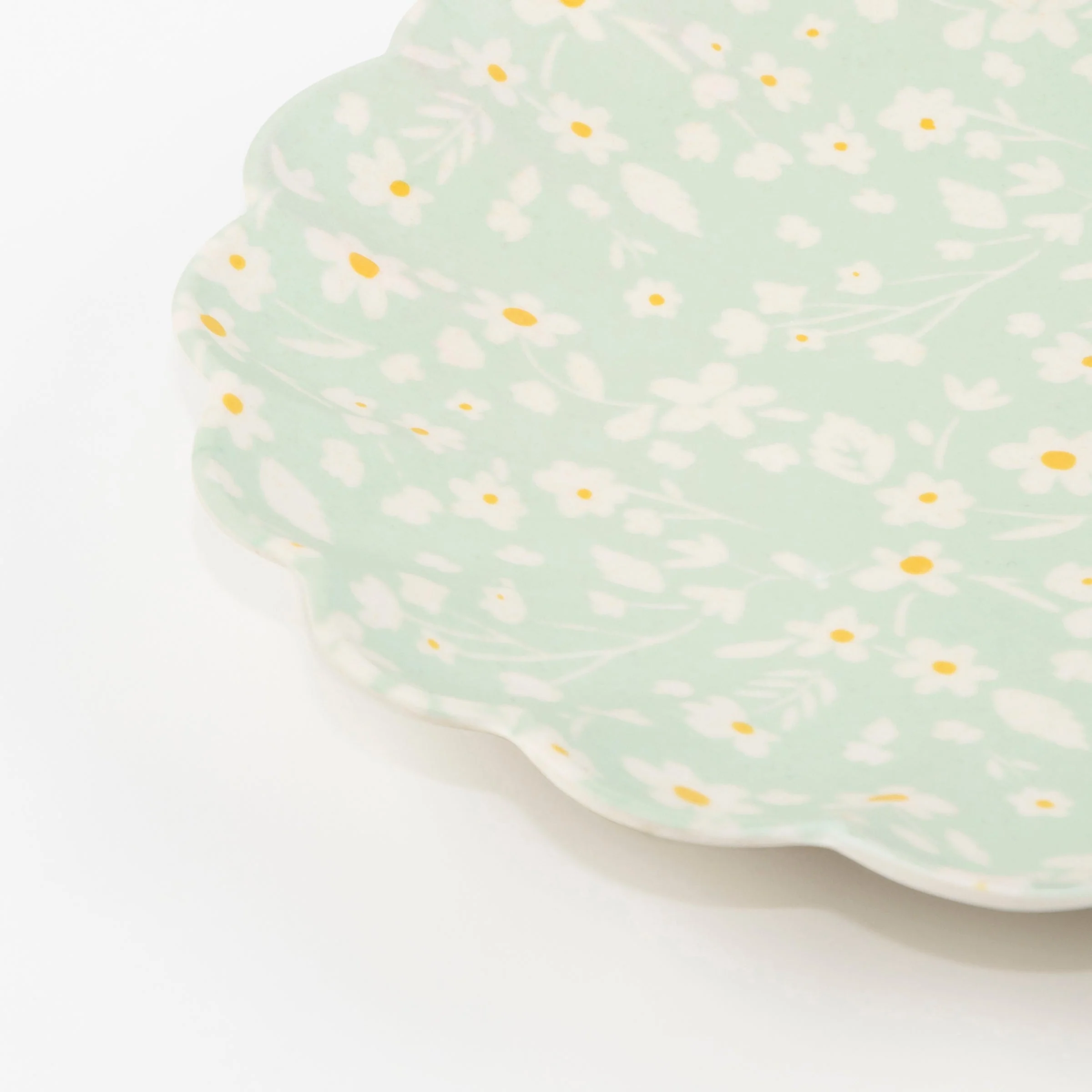Floral Assorted Bamboo Large Plates, Set of 6 - Image 10