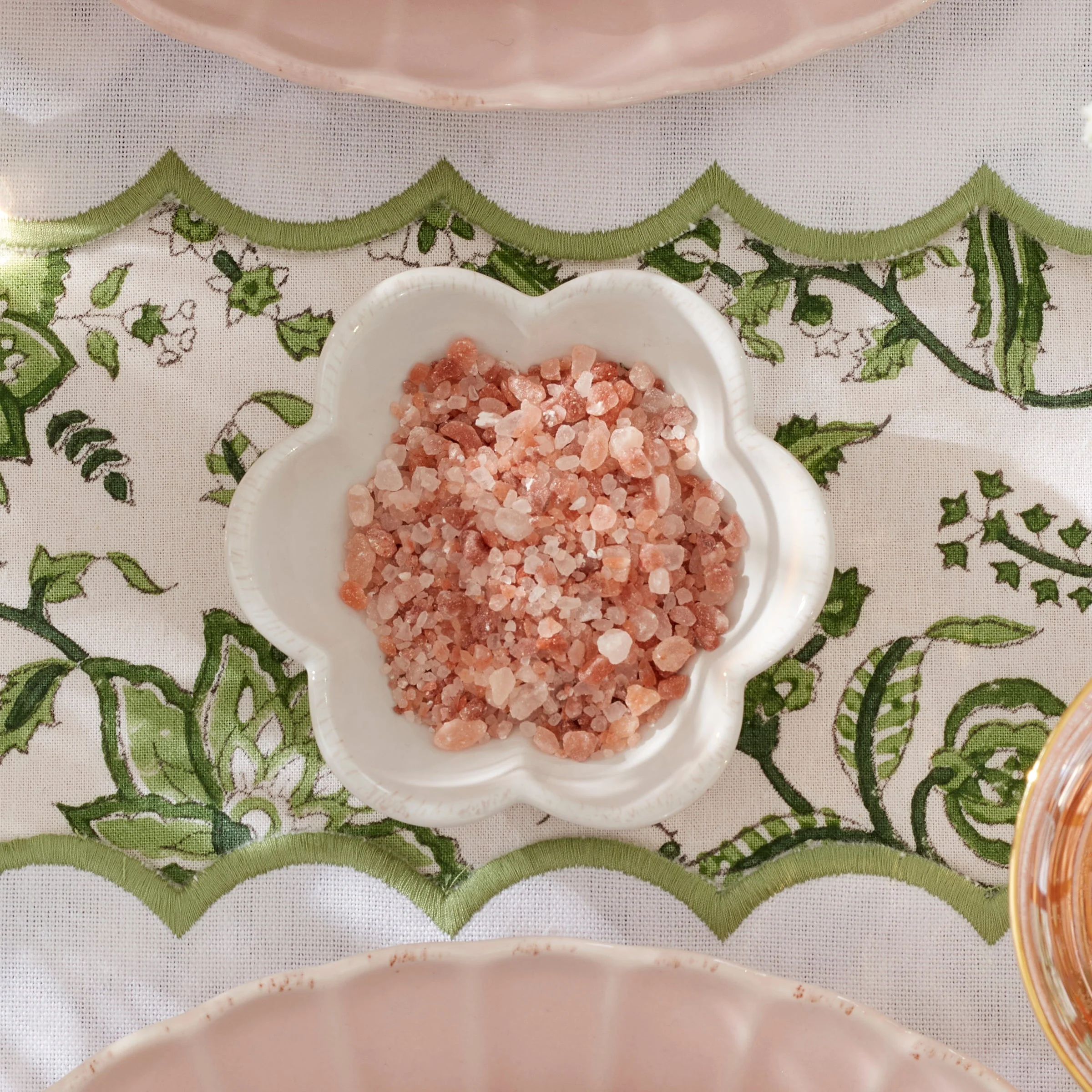 French Perle Scallop White Mini Dish - Image 2