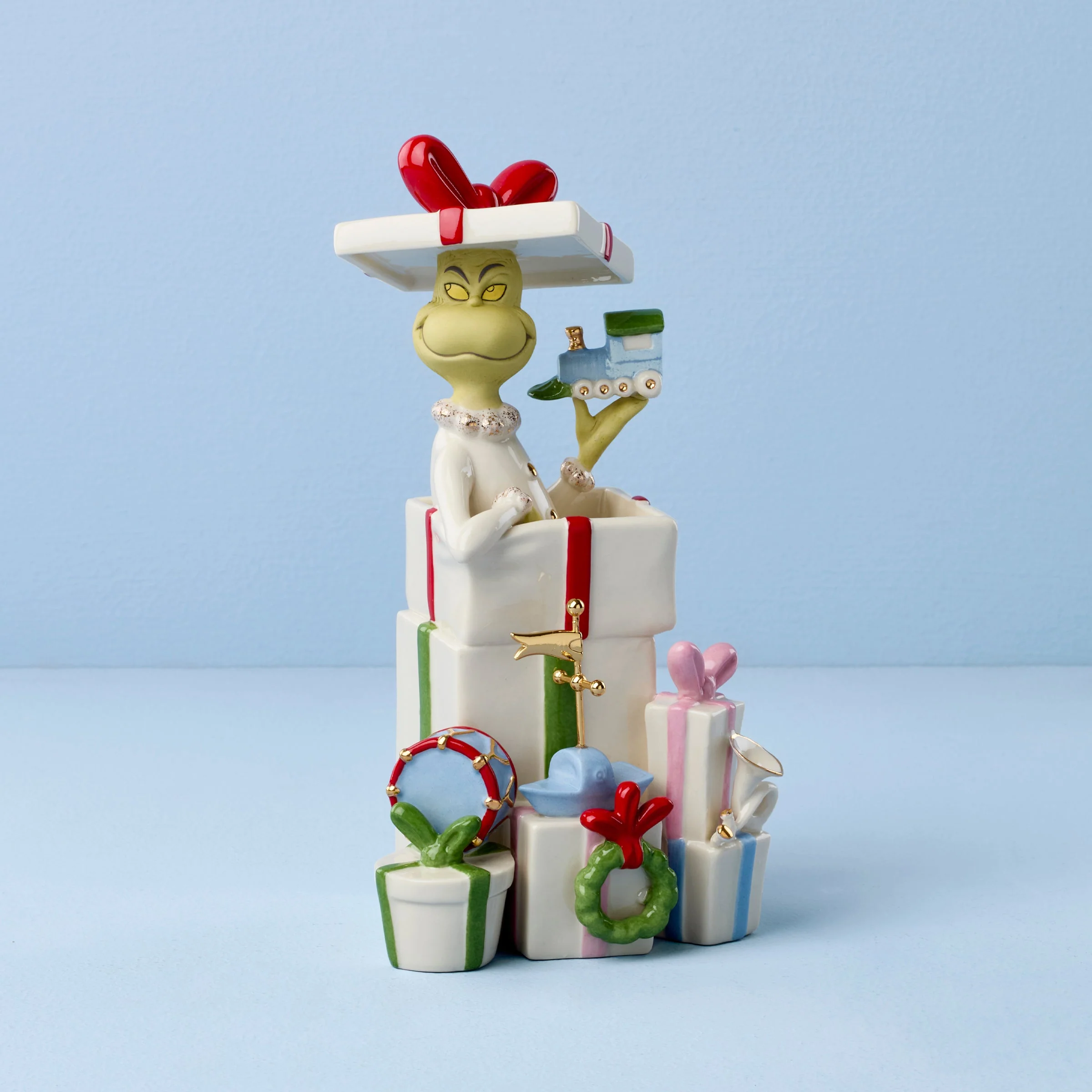 Grinch Gets The Gifts Figurine