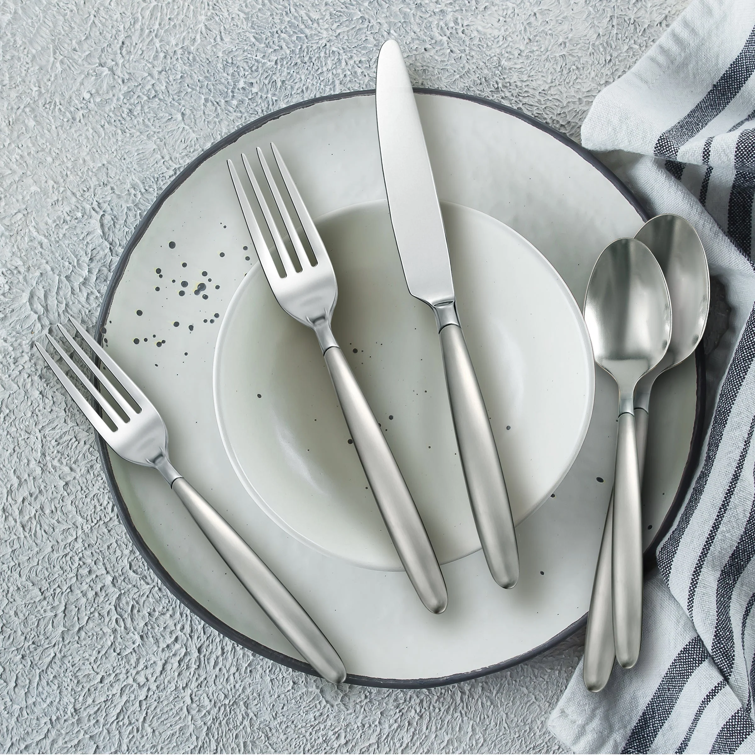 Tidal Frosted 30-Piece Flatware Set - Image 3