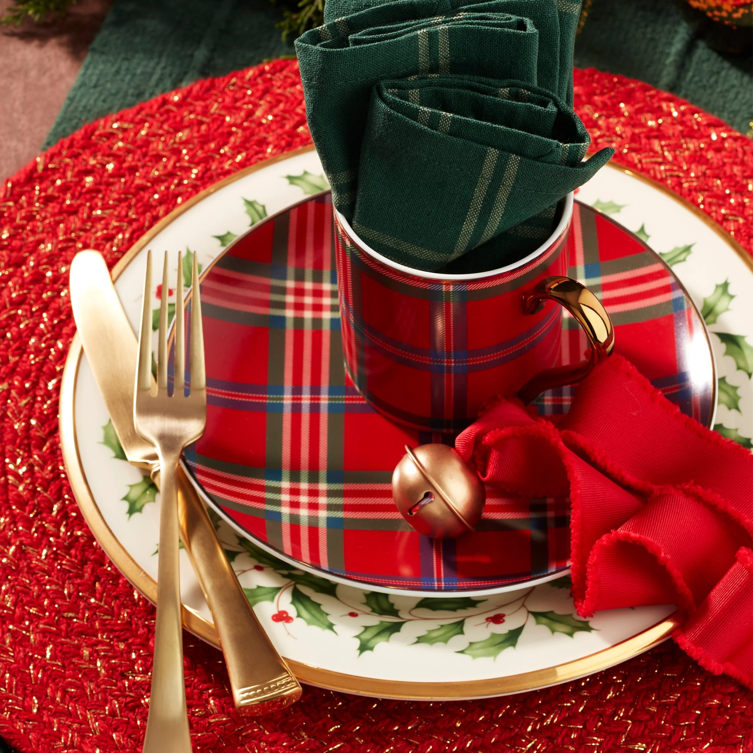 Holiday Red Tartan Accent Plates, Set of 4 - Image 3
