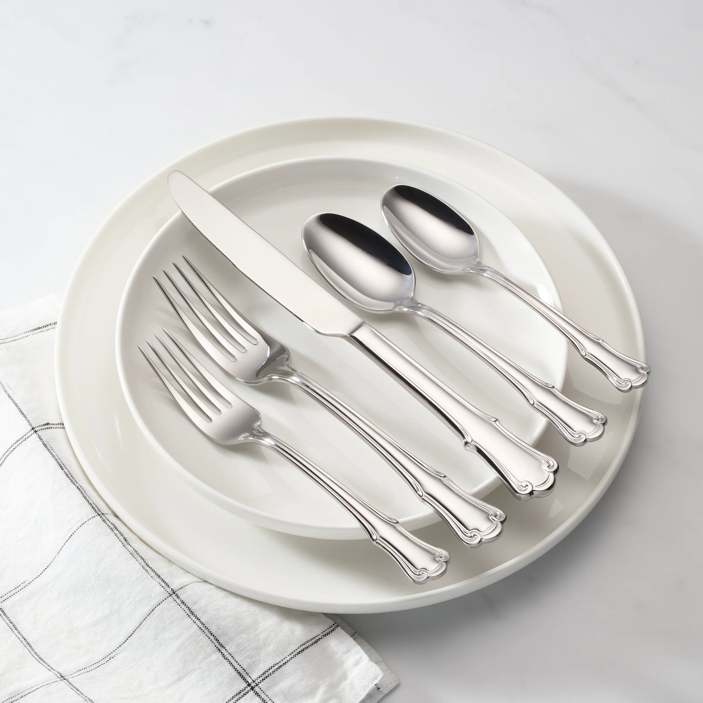 James Street 45-Piece Set Flatware - Image 5