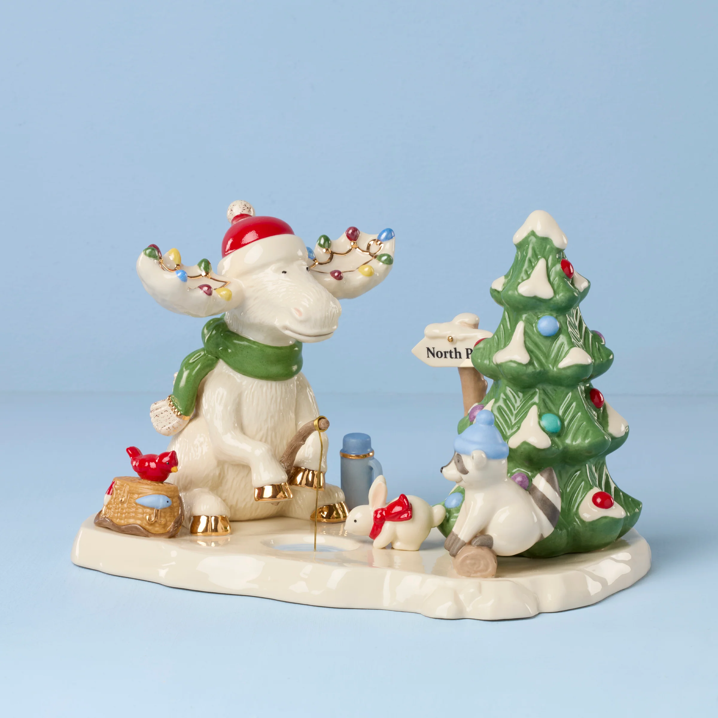 Marcel Fishing Figurine - Image 2