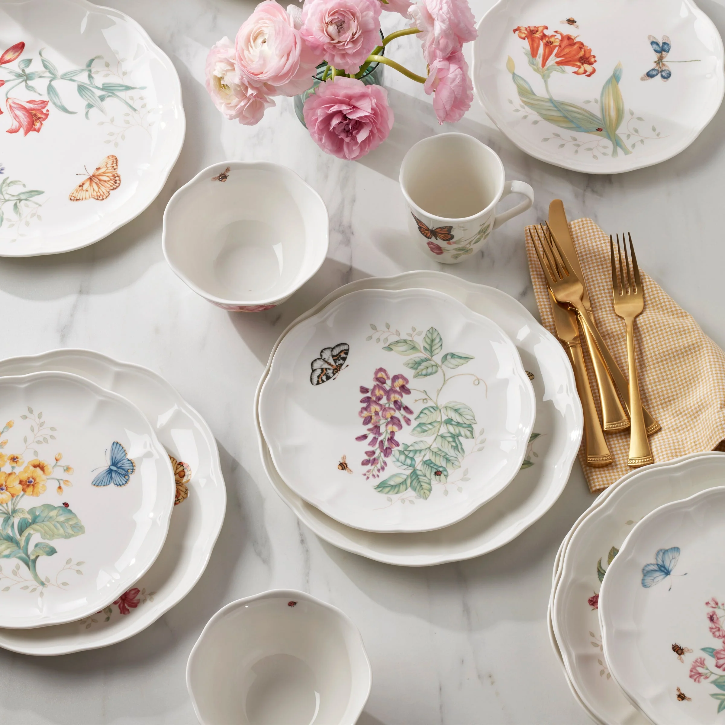 Butterfly Meadow 24-Piece Dinnerware Set - Image 6