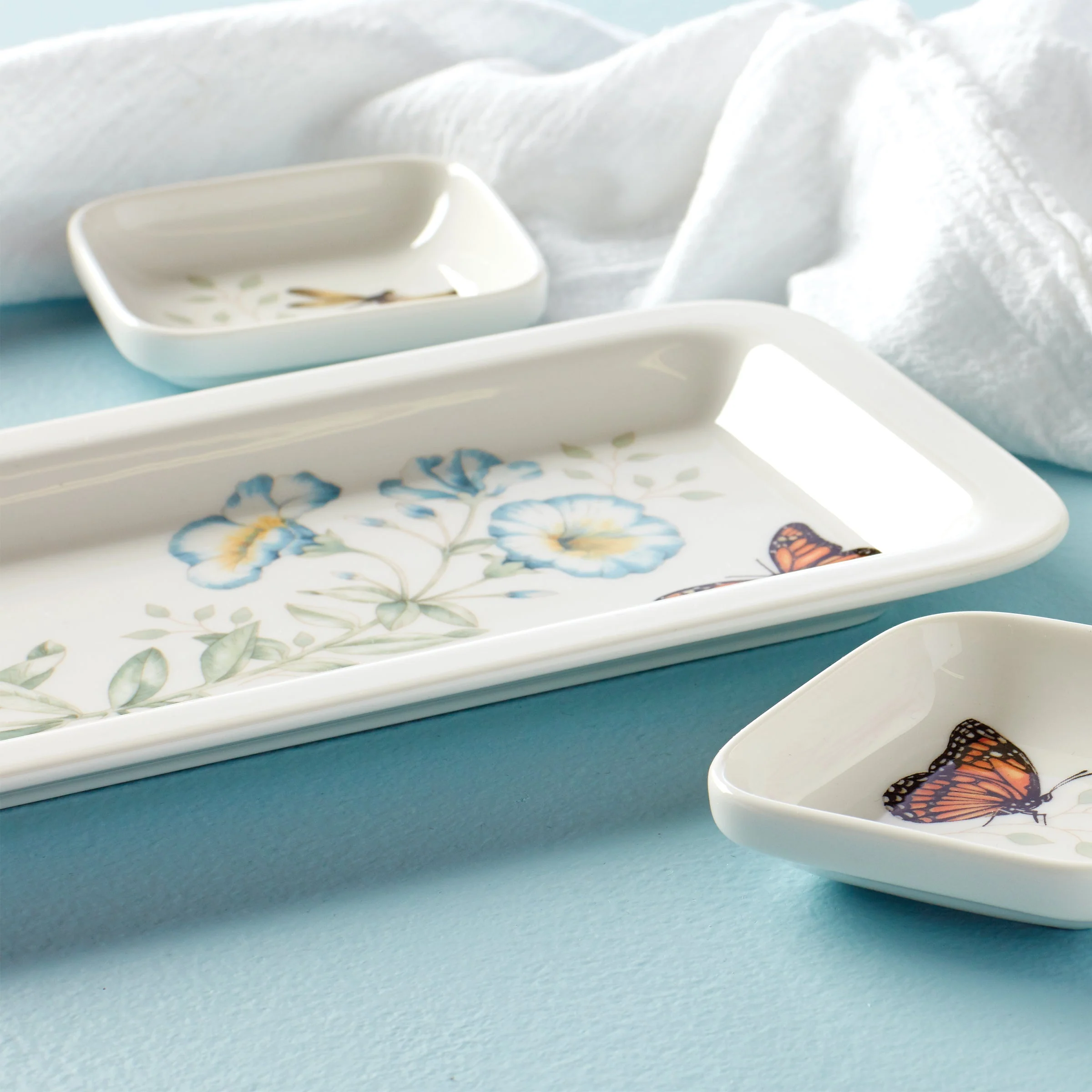 Butterfly Meadow Sushi Plate & Bowls - Image 3