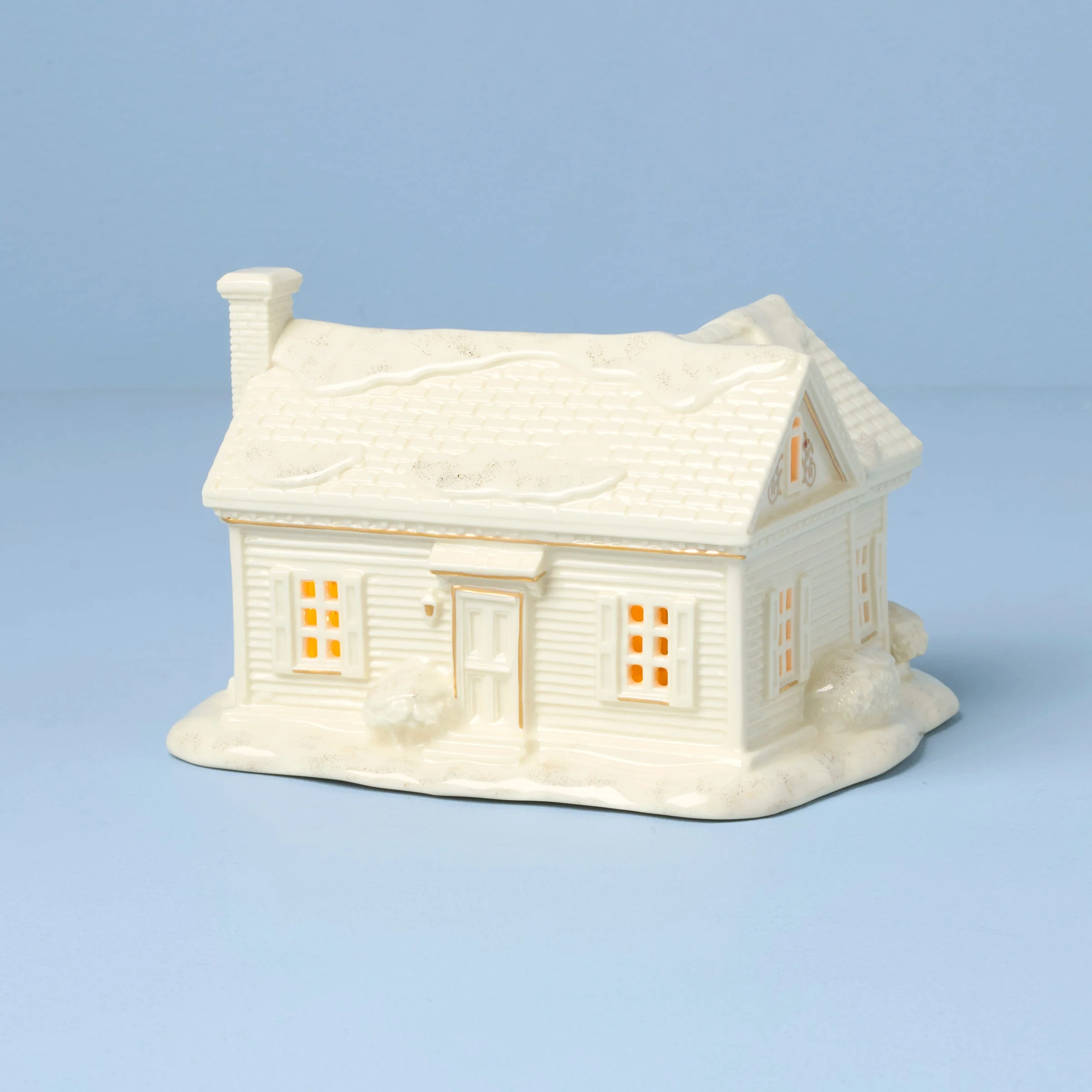 Mistletoe Park 3-Piece Lit Figurine Starter Set - Image 3