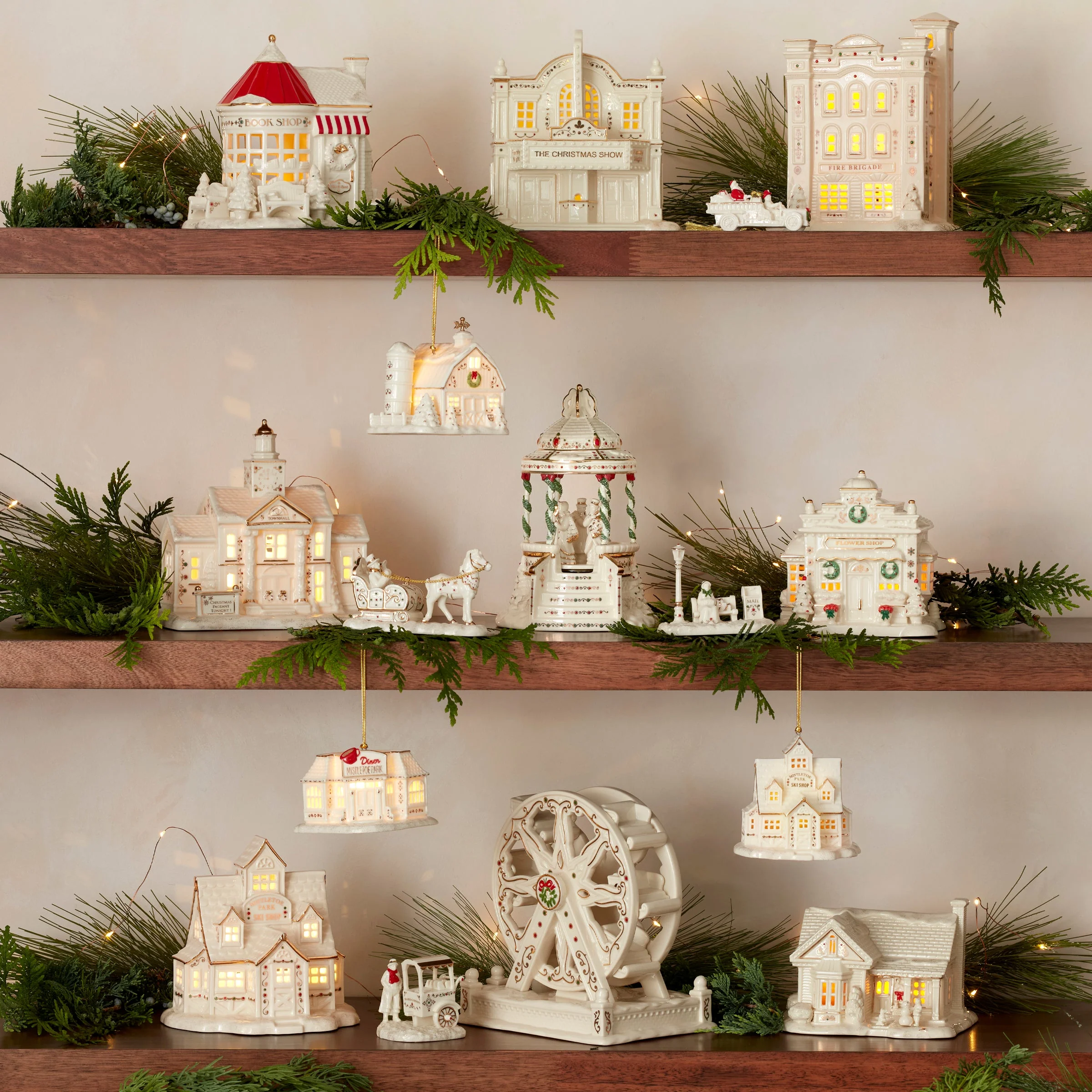 Mistletoe Park 3-Piece Lit Figurine Starter Set - Image 6