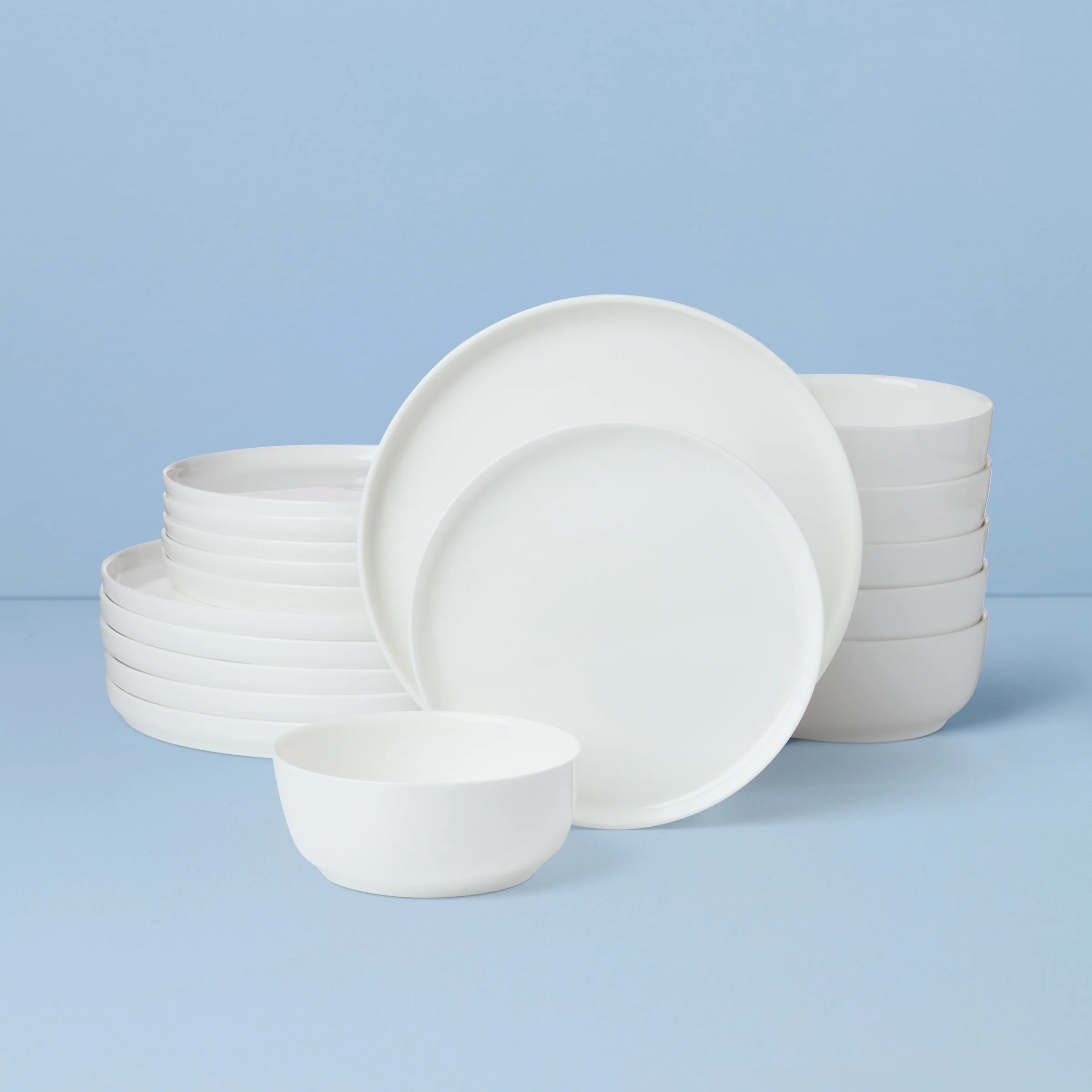 Modern White 18-Piece Dinnerware Set