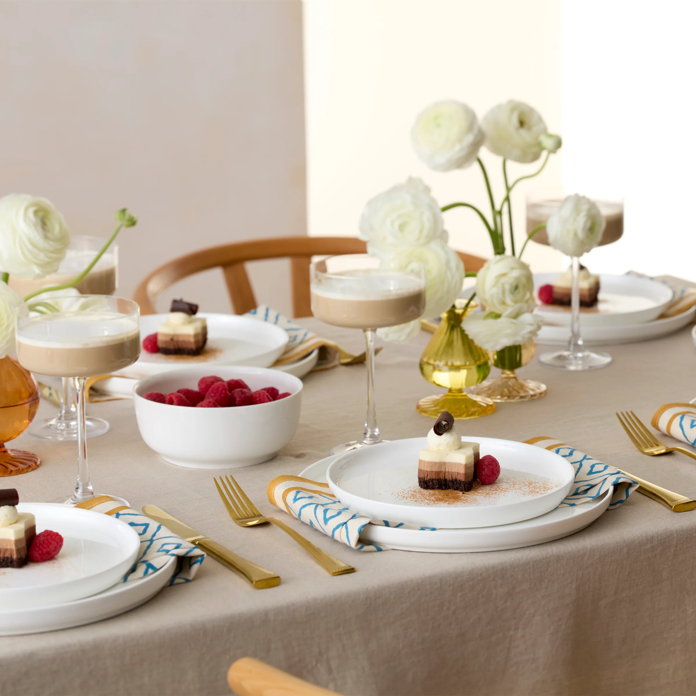 Modern White 24-Piece Dinnerware Set - Image 7