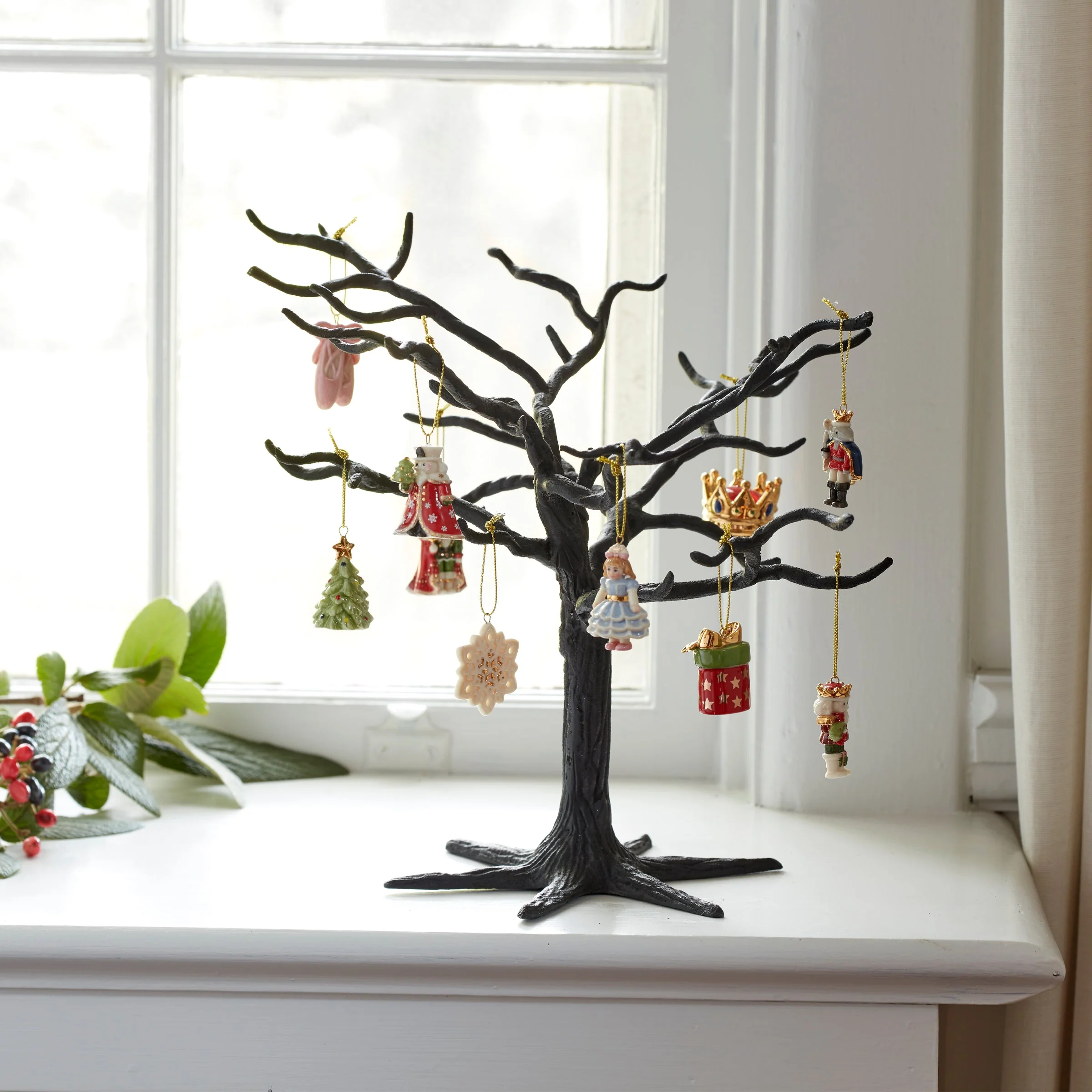 The Nutcracker 10-Piece Mini Ornament Set - Image 5