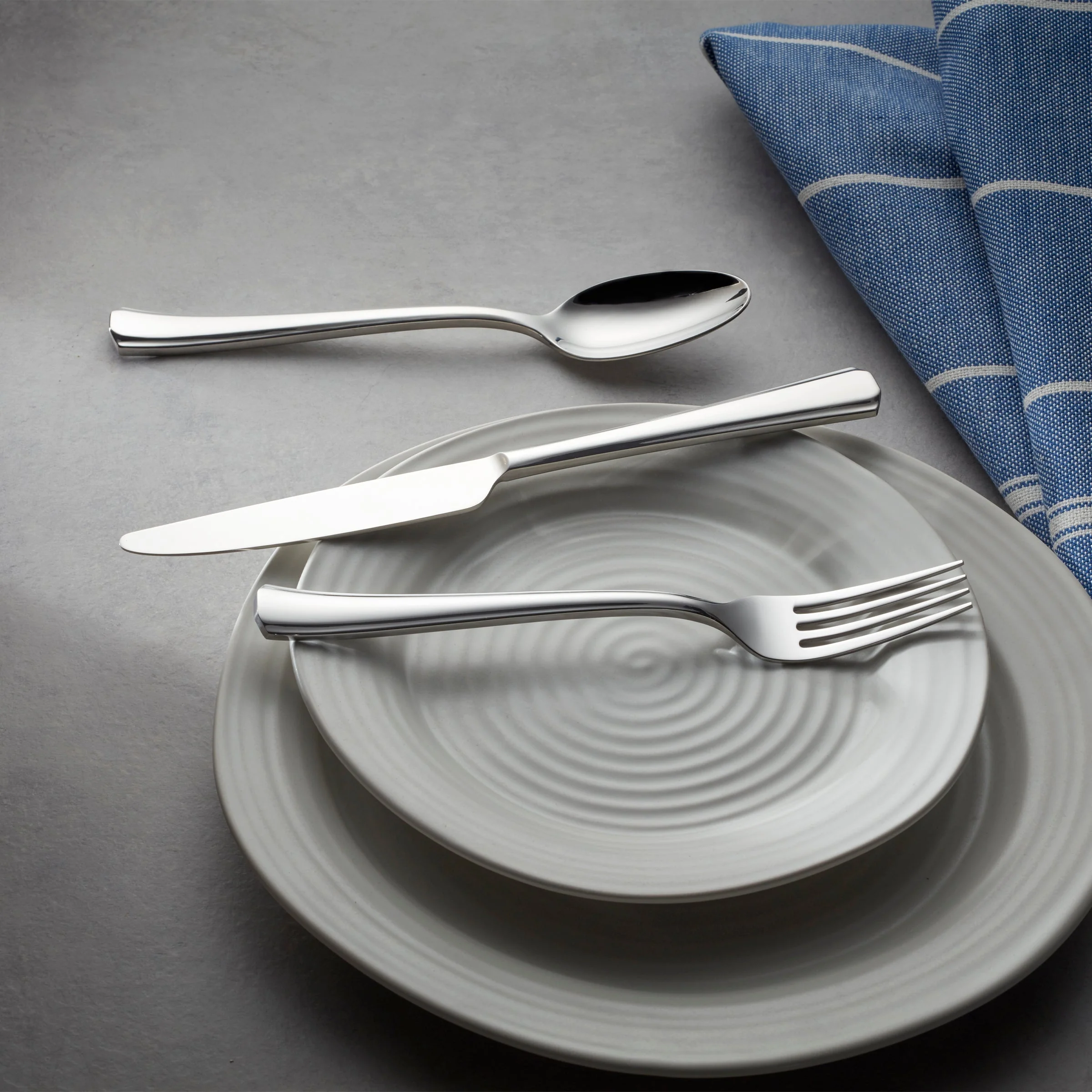Bleeker 20-Piece Flatware Set - Image 7