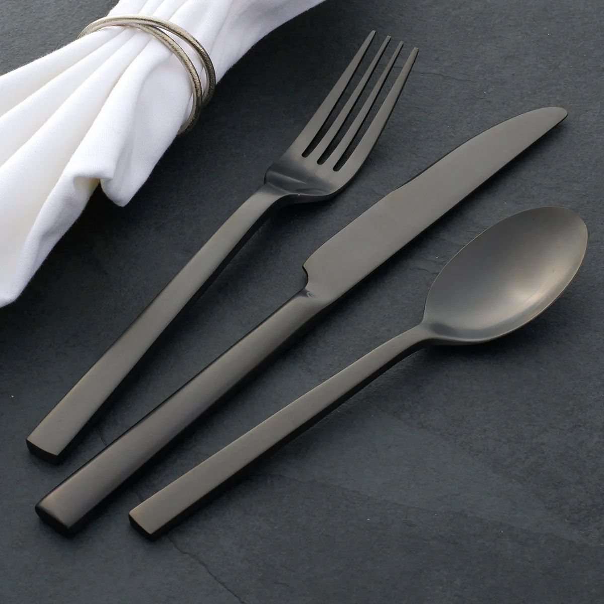Chefs Table Midnight Matte 20-Piece Flatware Set - Image 4