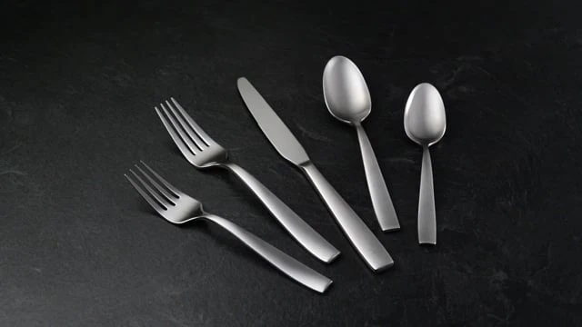 Everdine 45-Piece Flatware Set - Image 2