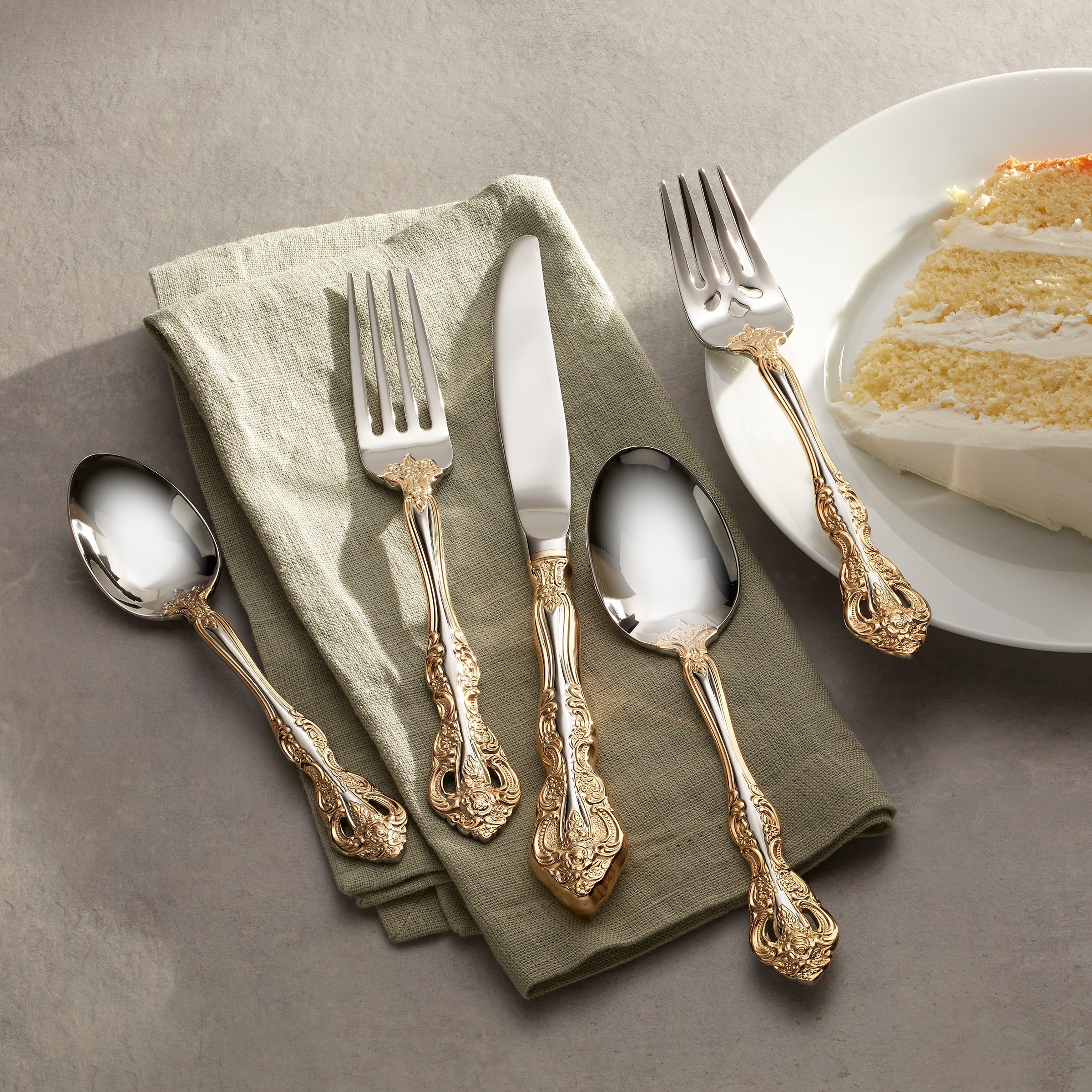 Golden Michelangelo 20-Piece Flatware Set - Image 5