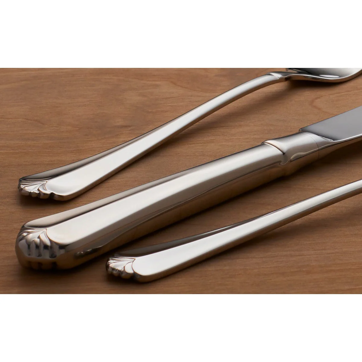 Juilliard 6-Piece Hostess Set - Image 3