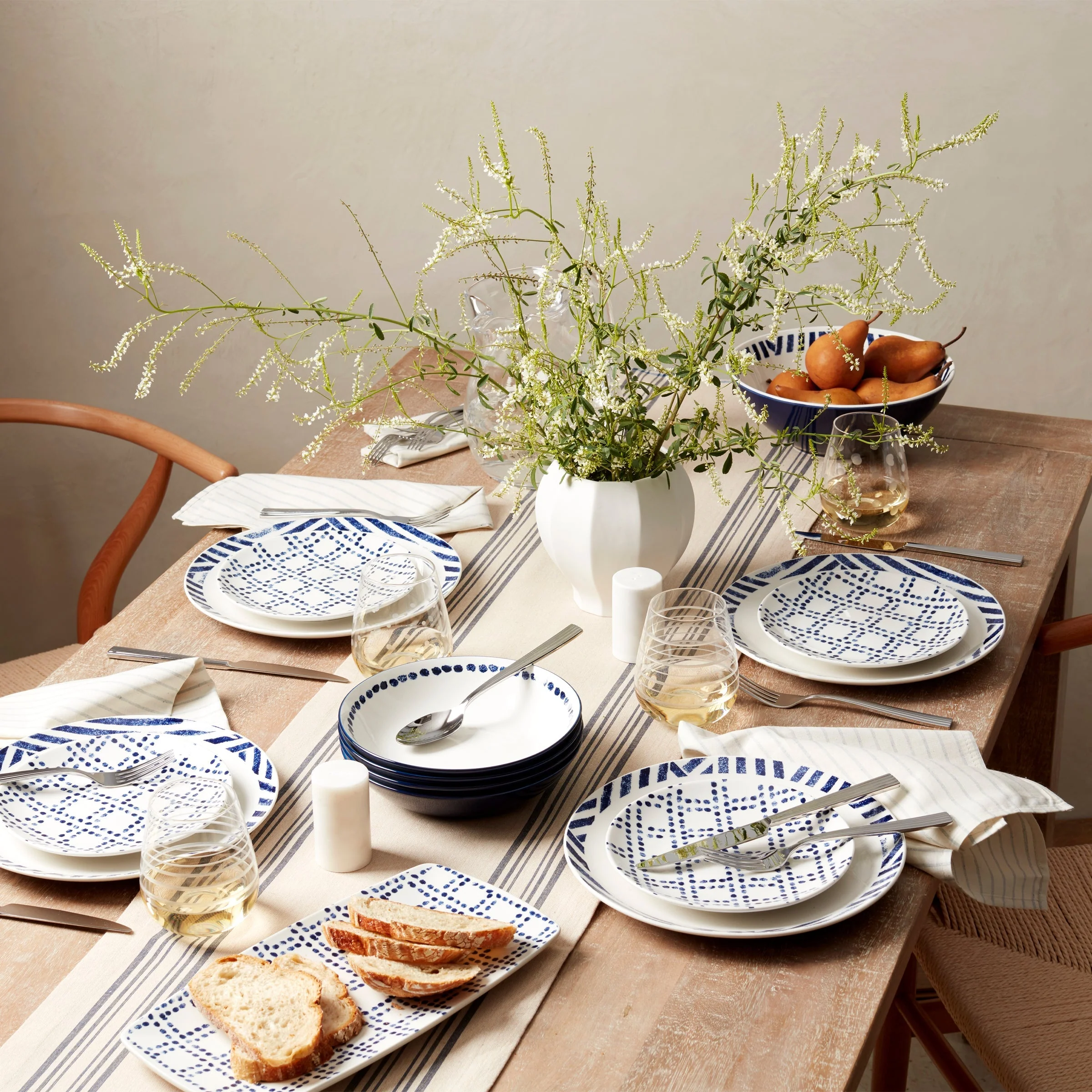 Kennedy 20-Piece Flatware Set - Image 6
