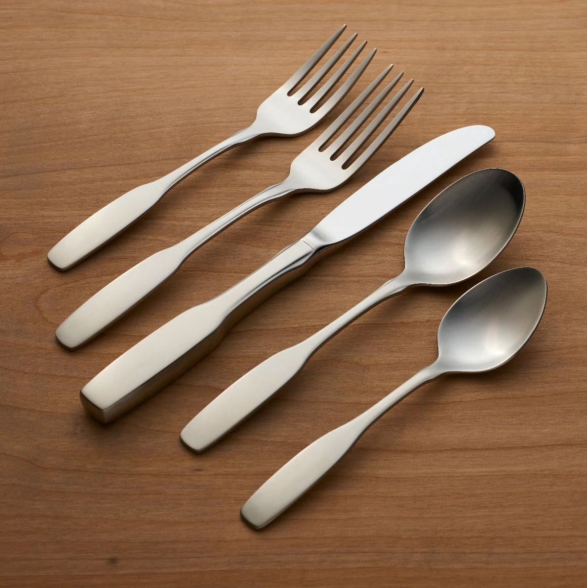 Paul Revere 5-Piece Place Setting - Image 2
