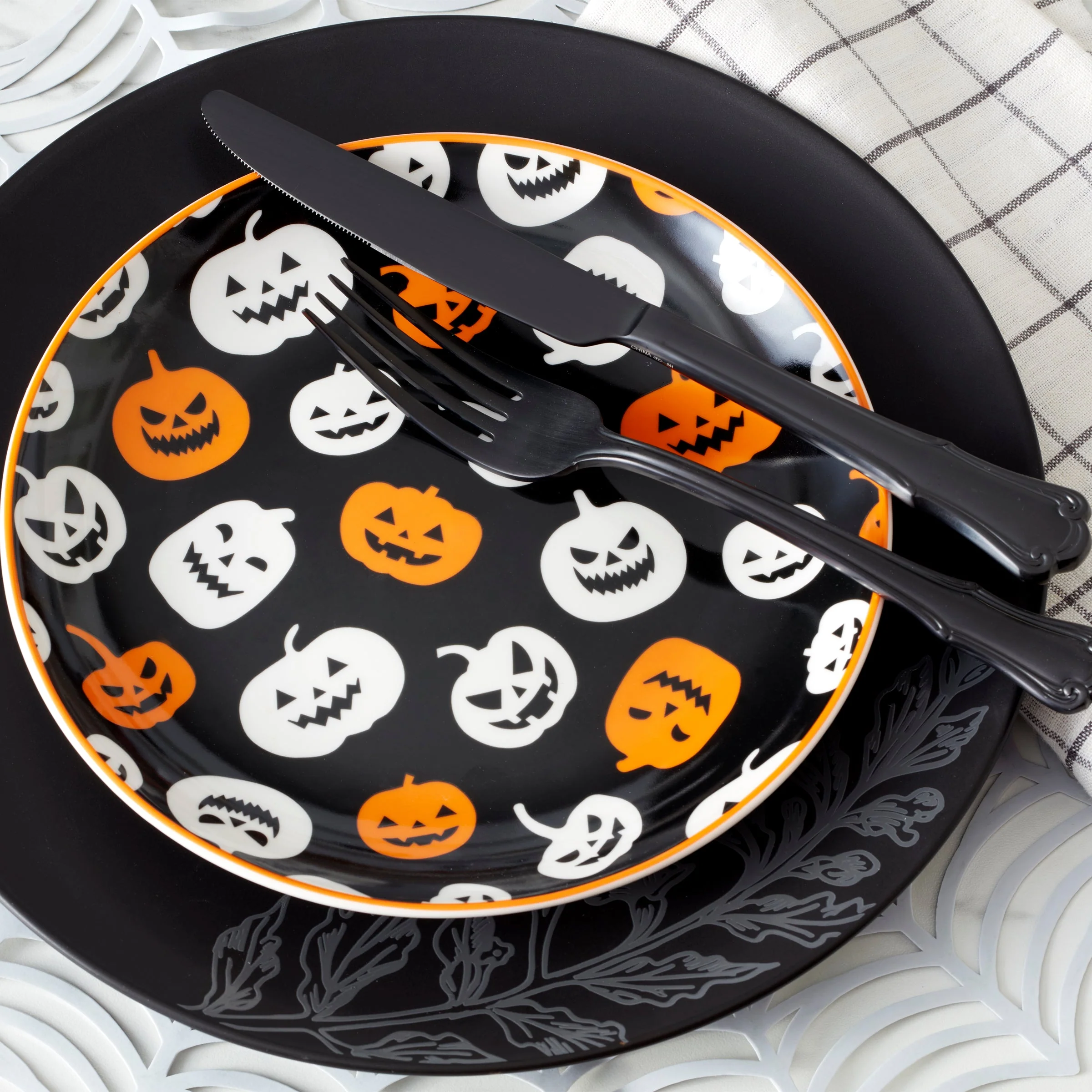 Vintro Halloween Accent Plates, Set of 4 - Image 2