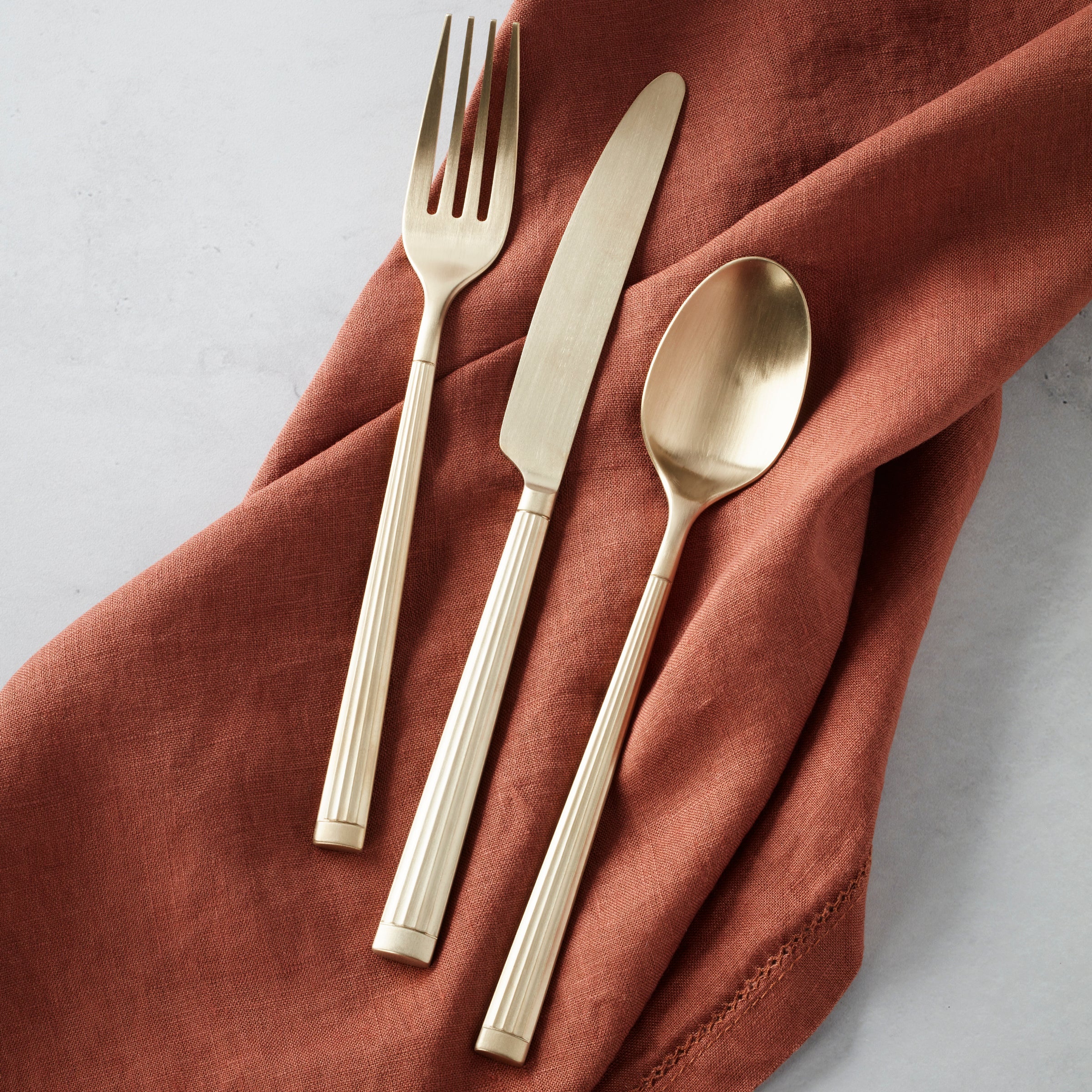 Robyn Champagne Mist Satin 20-Piece Flatware Set - Image 4