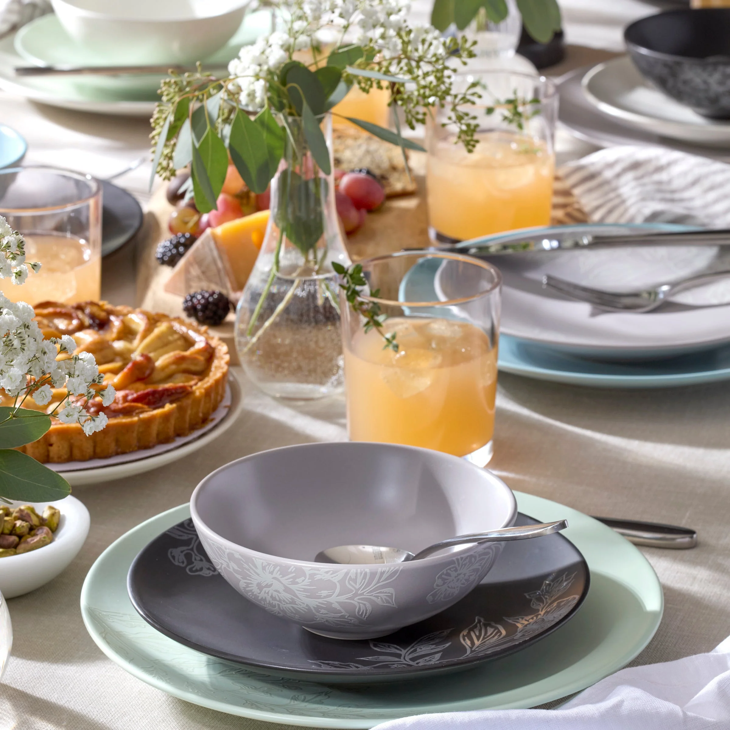 Roseto White 12-Piece Dinnerware Set - Image 8