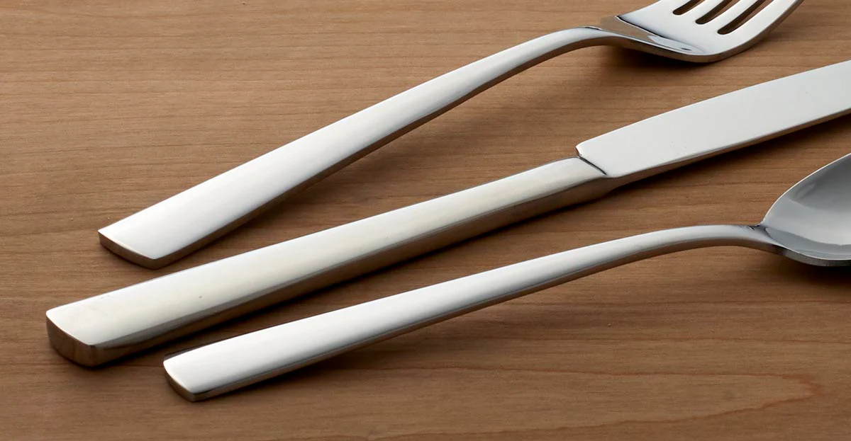 Nocha Satin 20-Piece Flatware Set - Image 4
