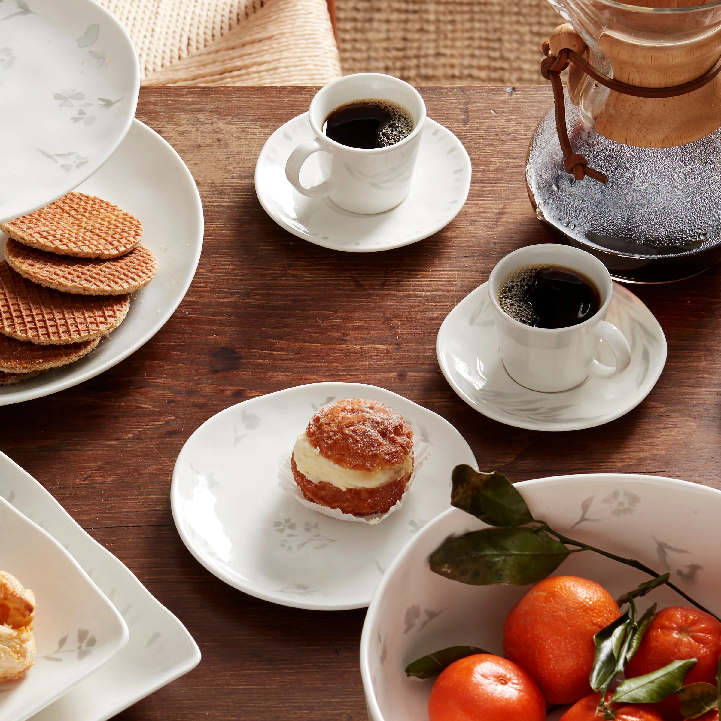 Oyster Bay 8-Piece Espresso Cup & Saucer Set - Image 3