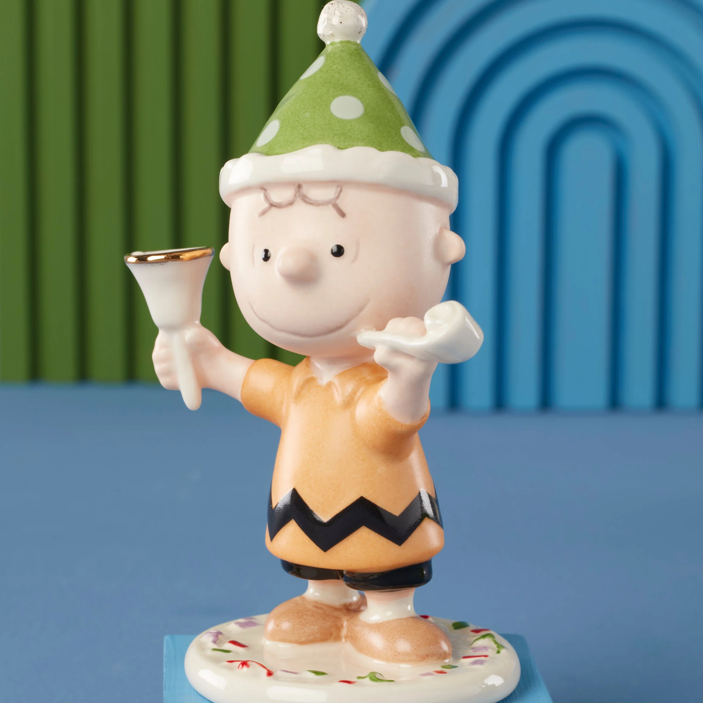Happy New Year Charlie Brown 5-Piece Figurine Set - Image 6
