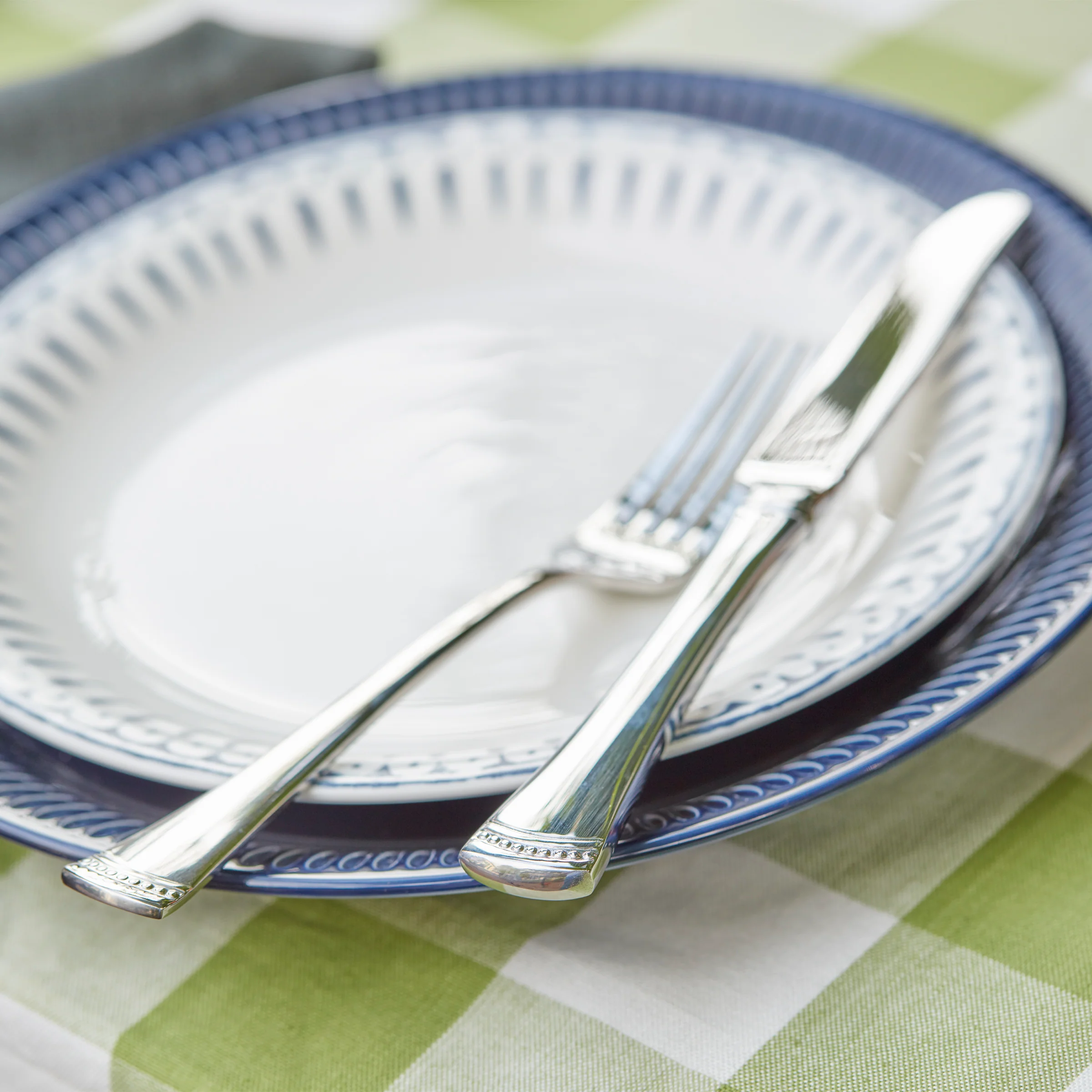Portola 20-Piece Flatware Set - Image 6