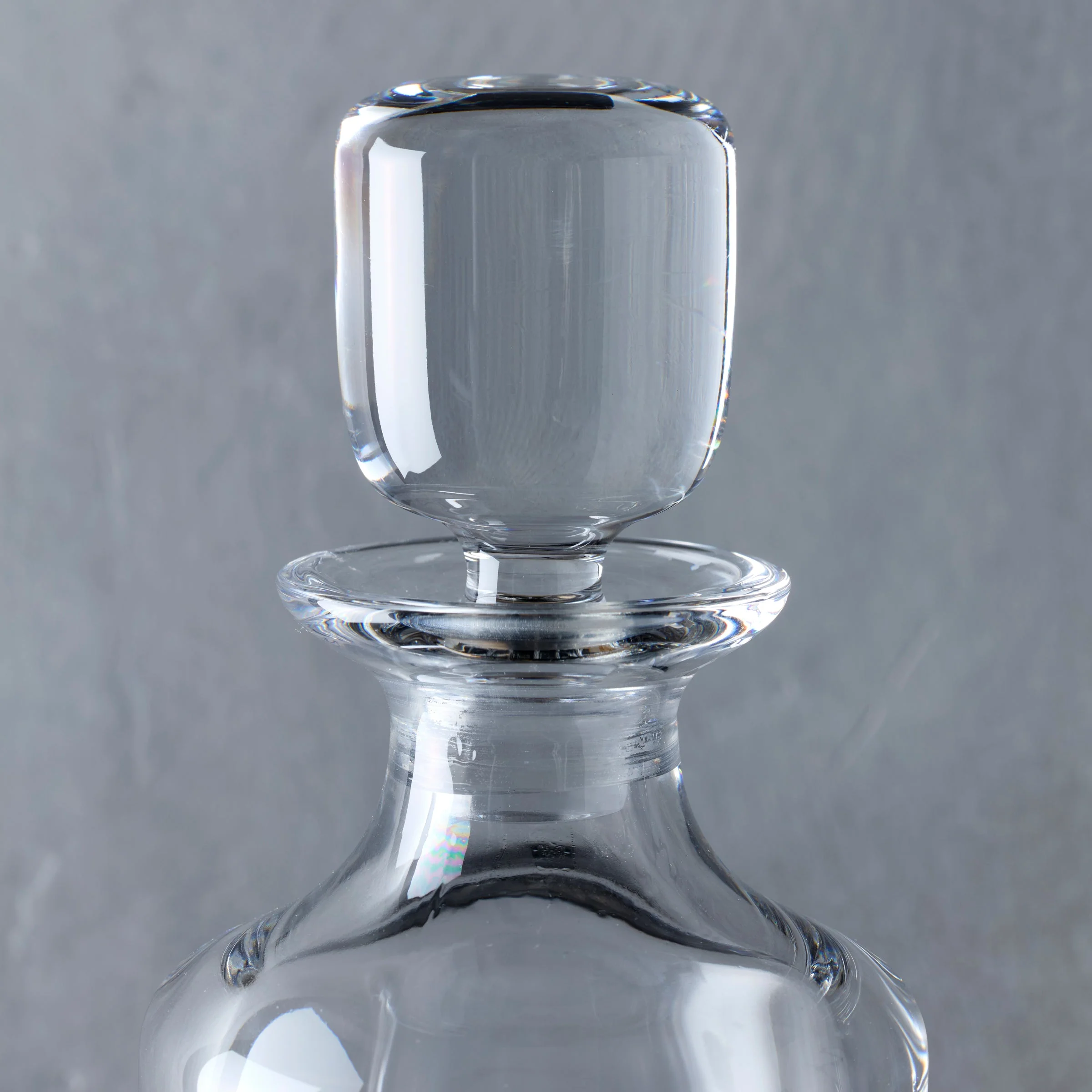 Deklan Crystal Decanter - Image 3