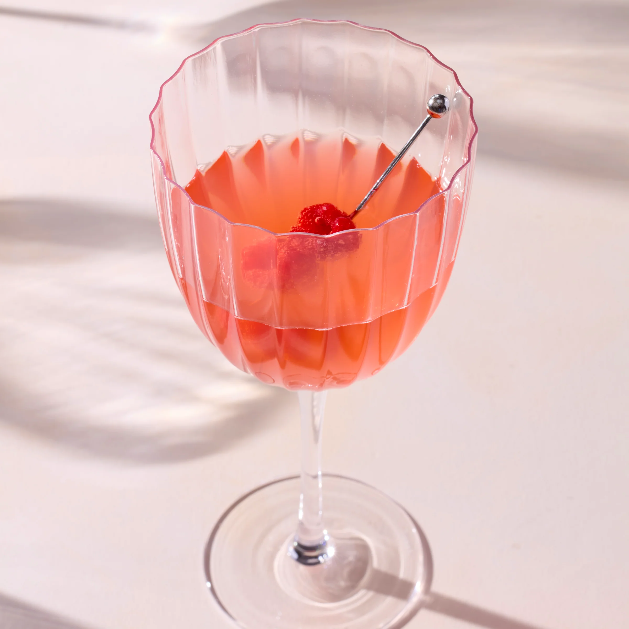 Curva All- Purpose Wine Glasses, Set of 4 - Image 3