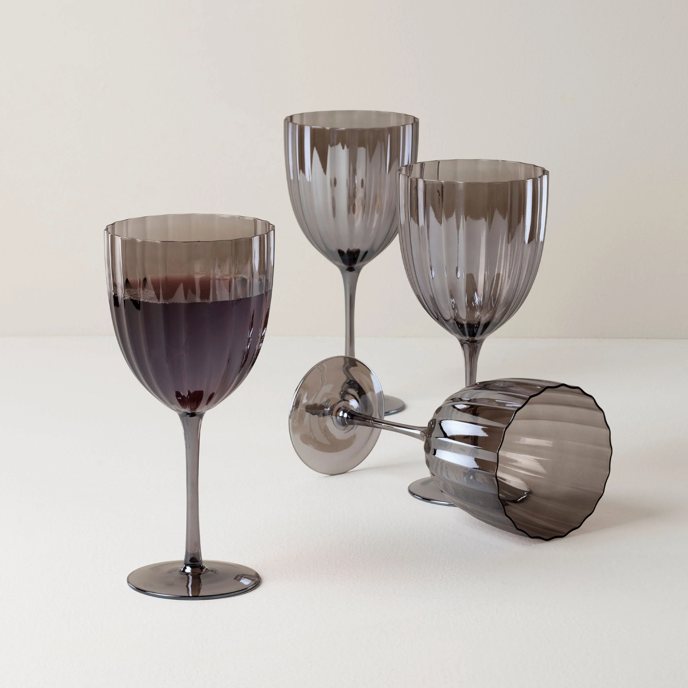 Curva Luxe All-Purpose Wine Glasses, Set of 4 - Image 2