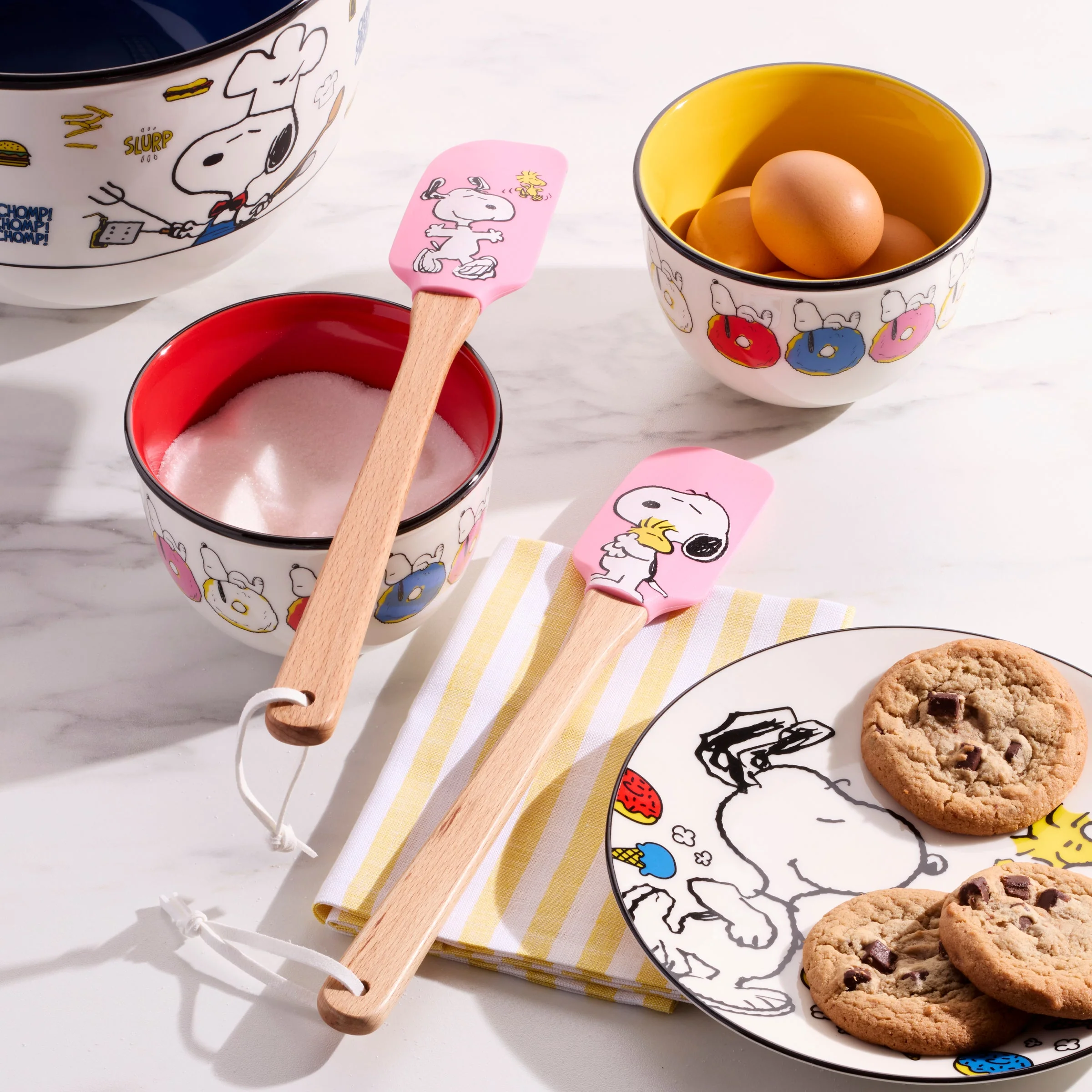 Chef Snoopy Pink Spatulas, Set of 2 - Image 2