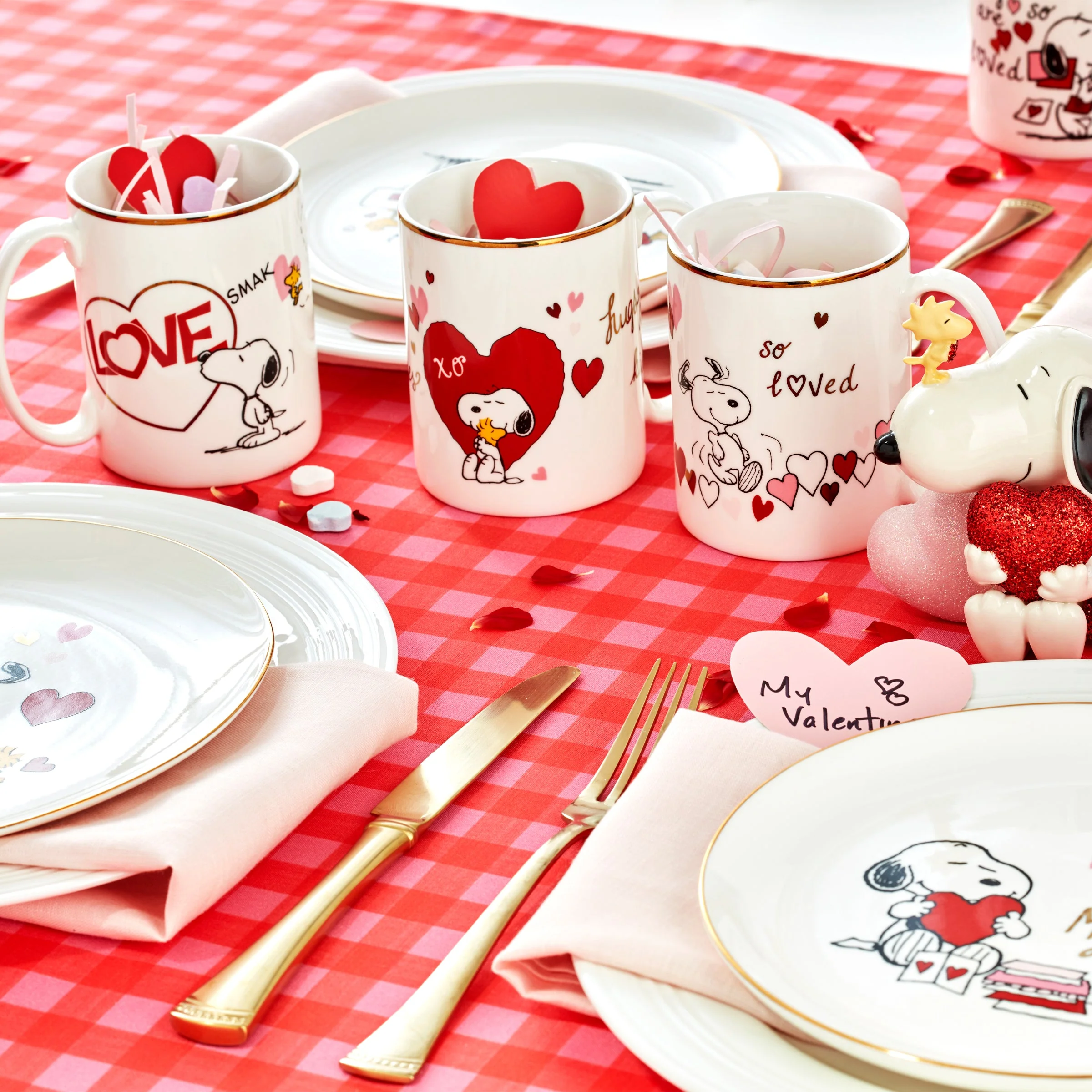 Snoopy Valentine's Day Accent Plates, Set of 4 - Image 3
