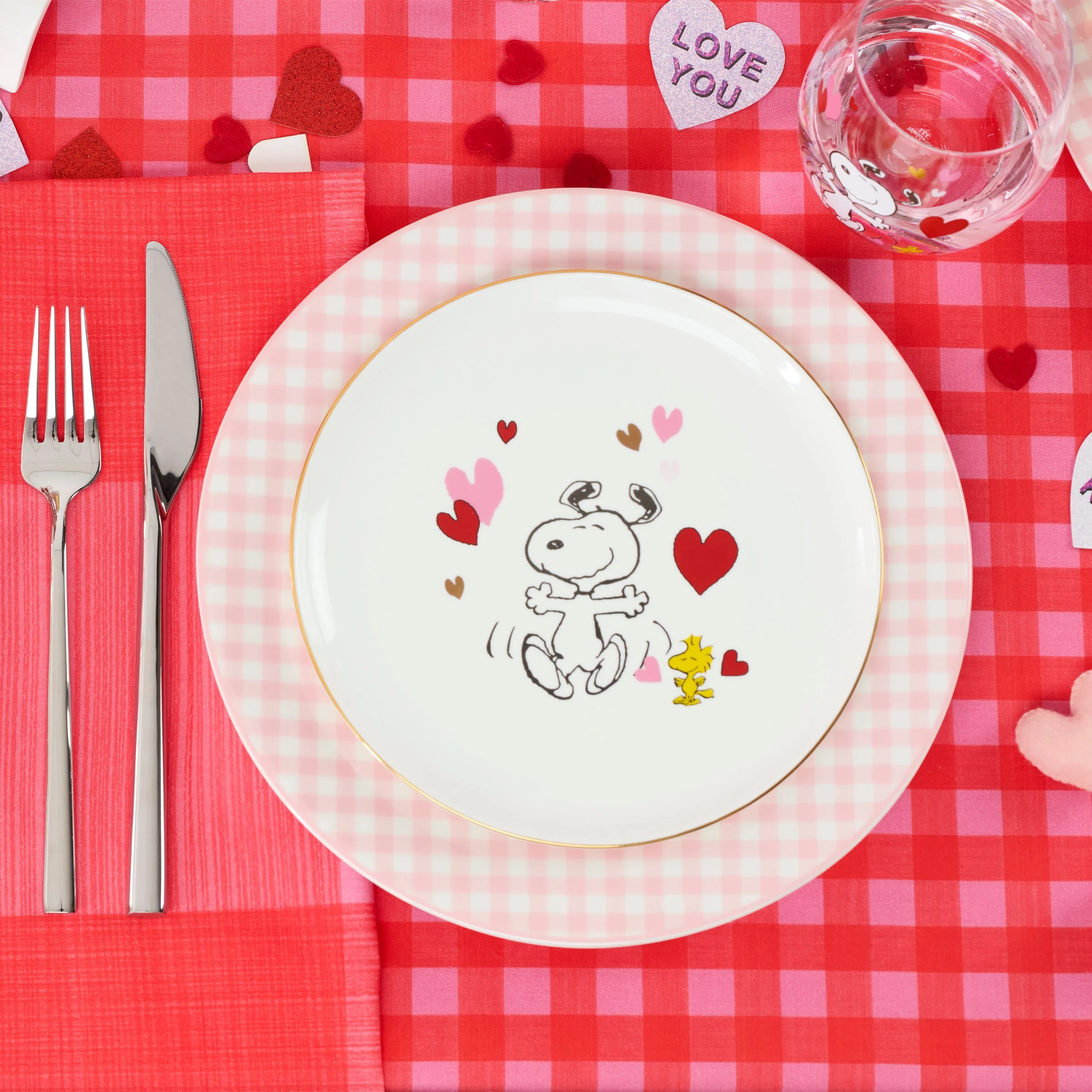 Gingham Pink Dinner Plates, Set of 4 - Image 6